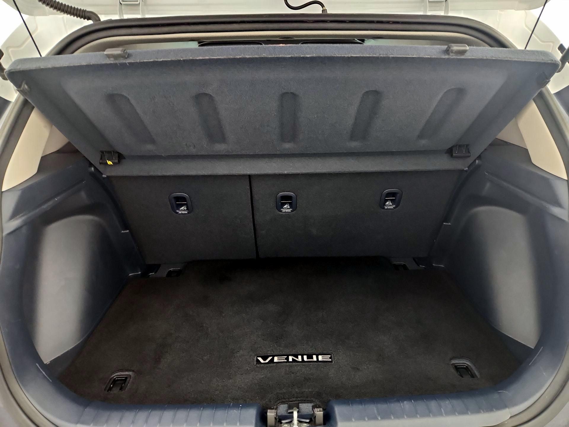 Thumbnail: 2022 Hyundai Venue - 20