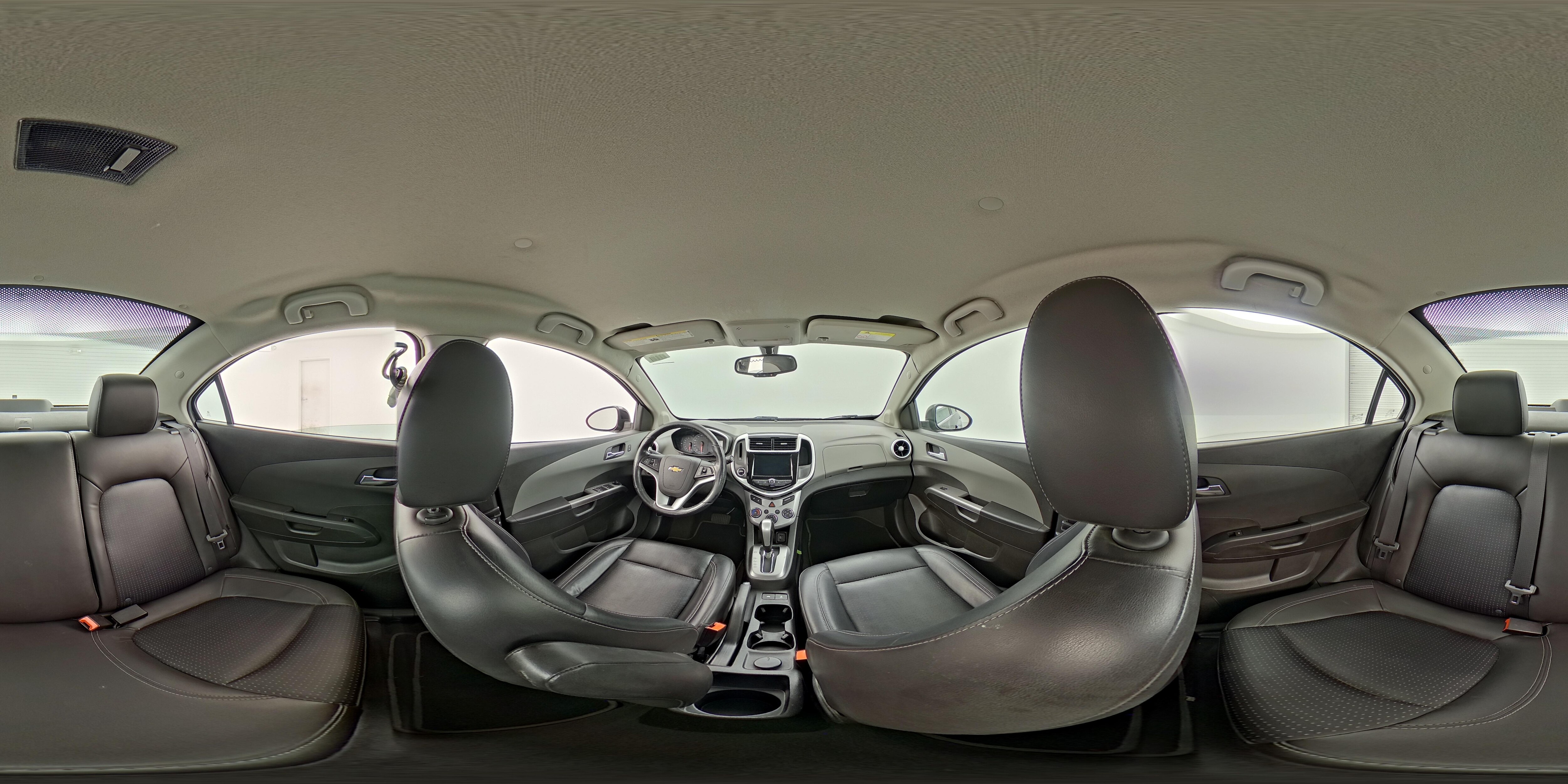 2019 Chevrolet Sonic Premier - Photo 24