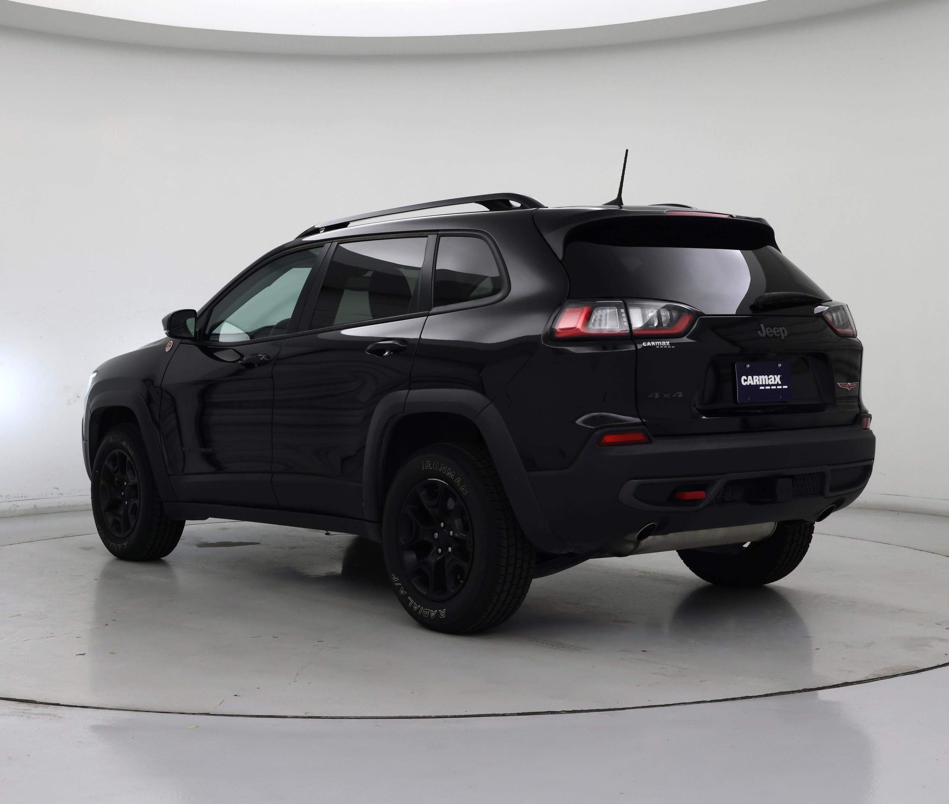 Thumbnail: 2022 Jeep Cherokee - 2