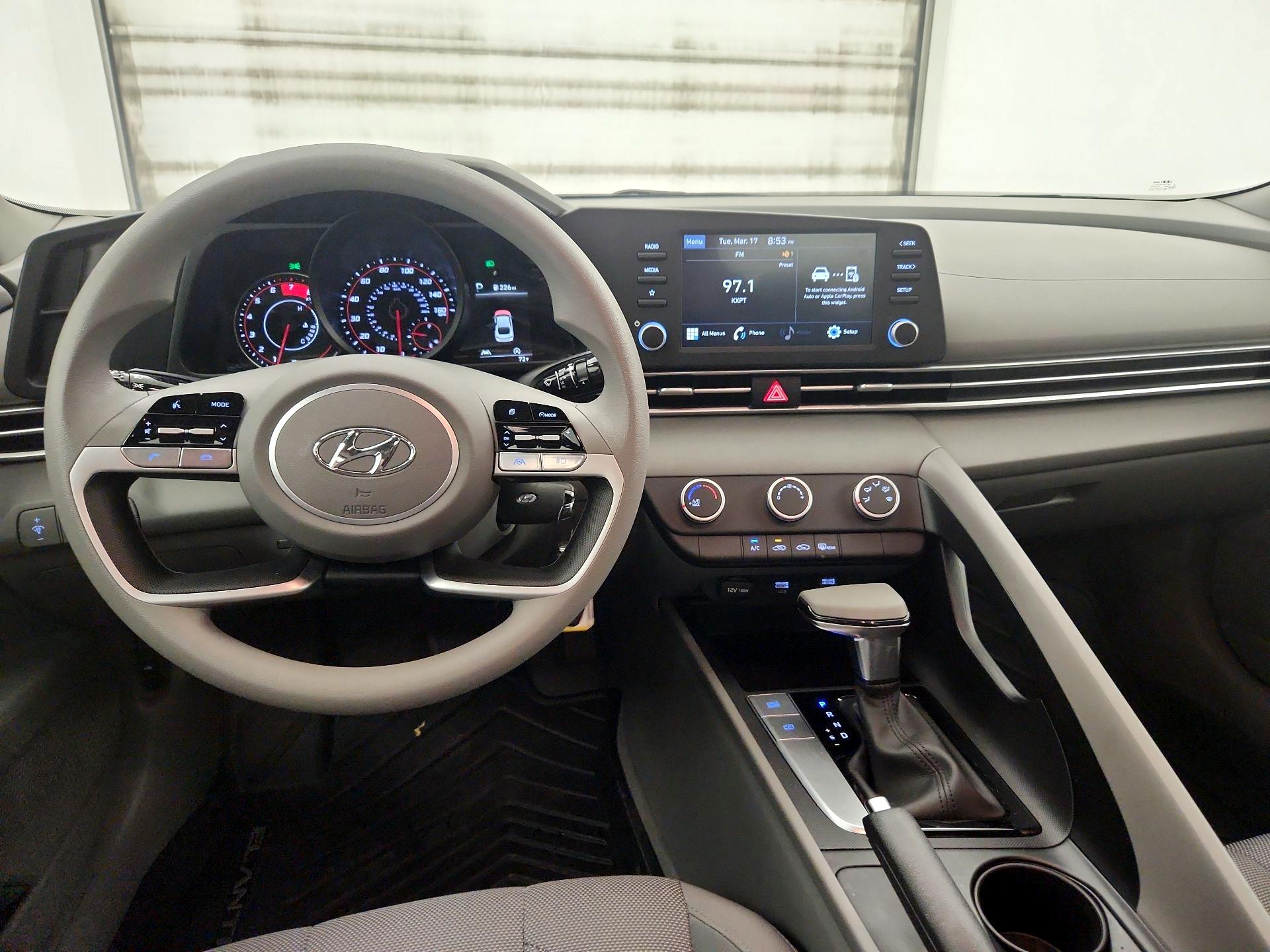 Thumbnail: 2023 Hyundai Elantra - 9