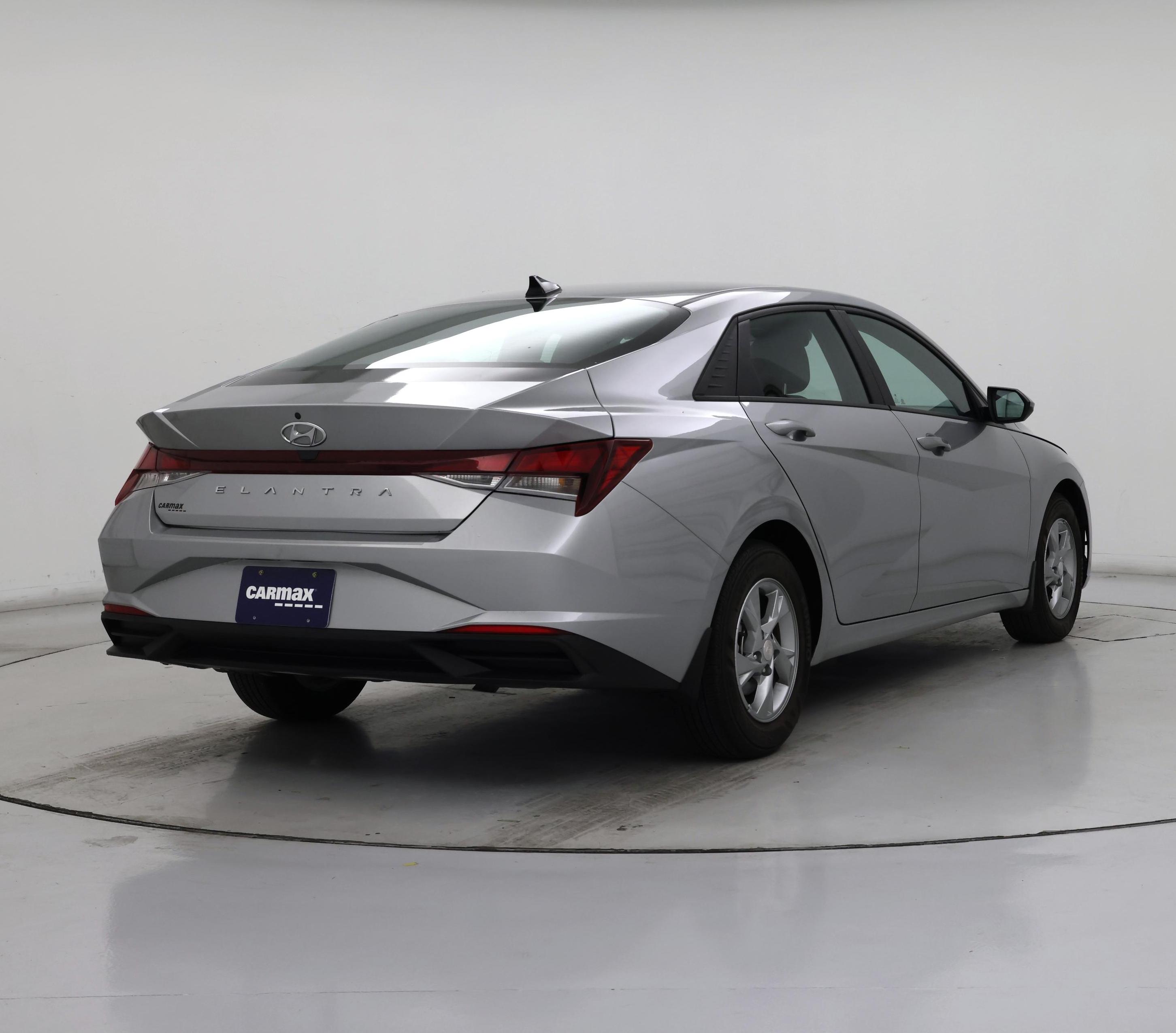 Thumbnail: 2023 Hyundai Elantra - 8