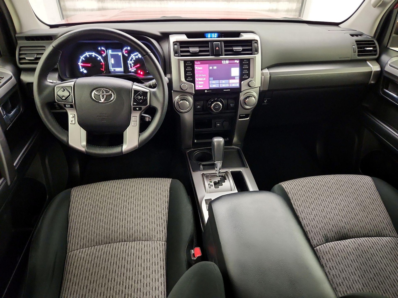 2024 Toyota 4Runner SR5 - Photo 10