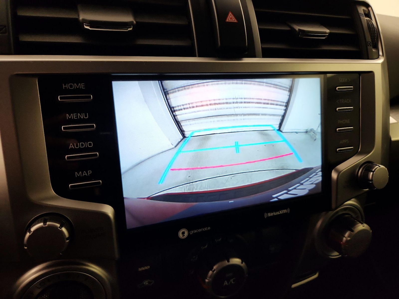 2024 Toyota 4Runner SR5 - Photo 15