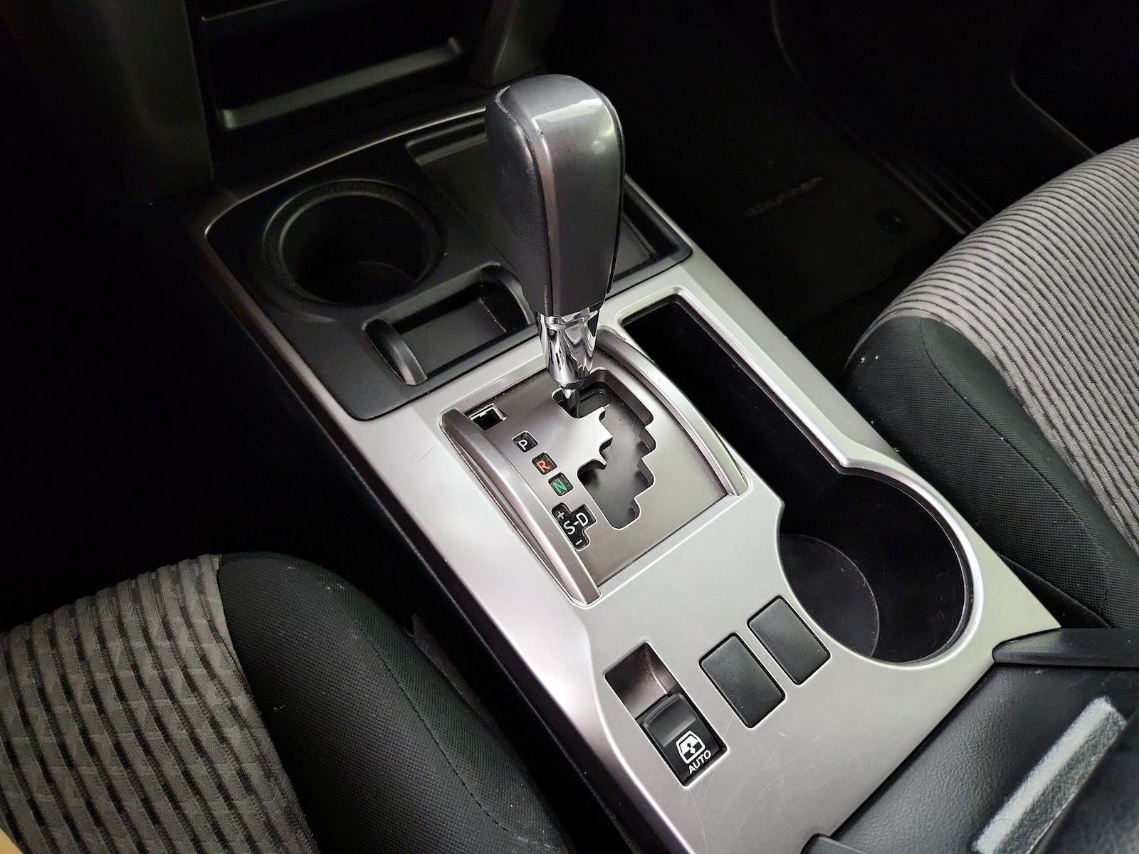 2024 Toyota 4Runner SR5 - Photo 18