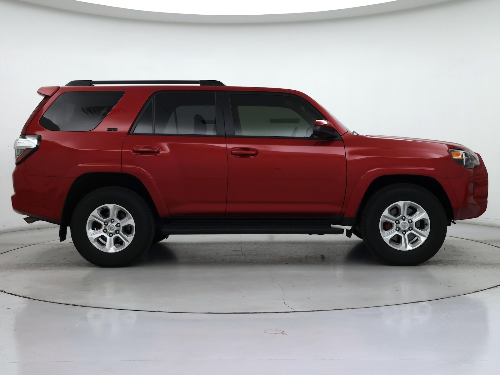 2024 Toyota 4Runner SR5 - Photo 8