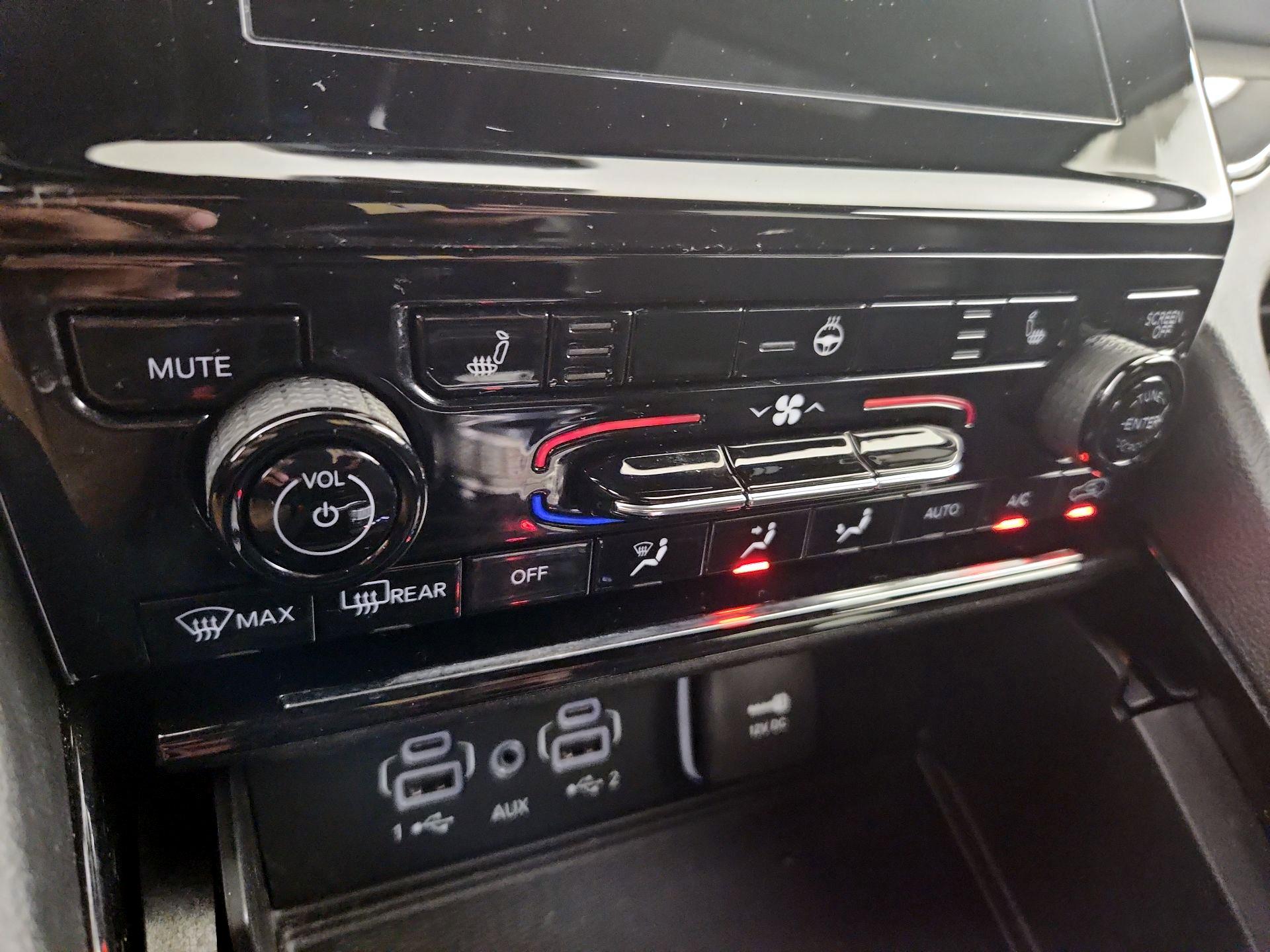 Thumbnail: 2023 Jeep Grand Cherokee - 16