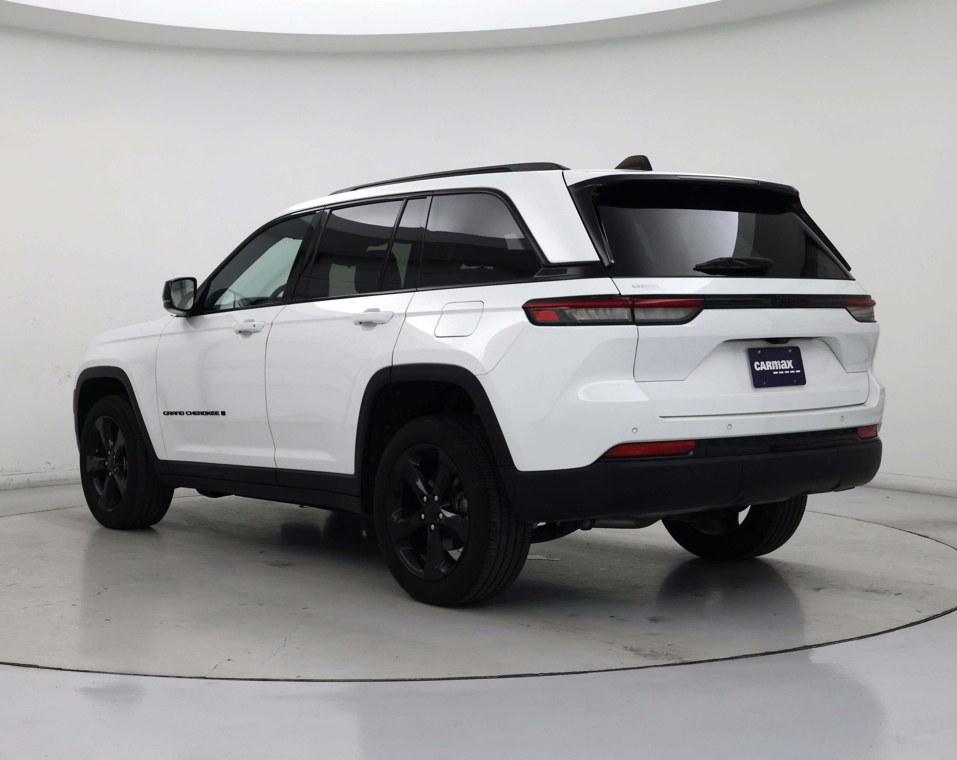 Thumbnail: 2023 Jeep Grand Cherokee - 2