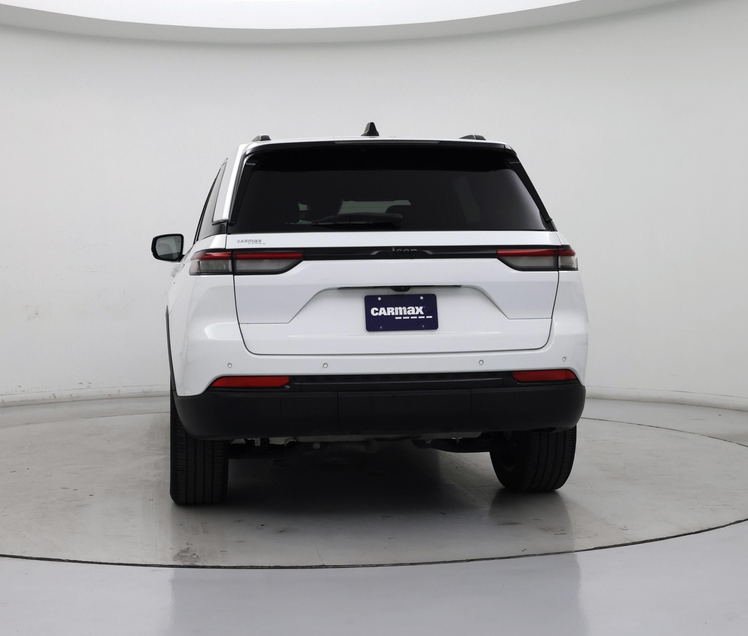 Thumbnail: 2023 Jeep Grand Cherokee - 6