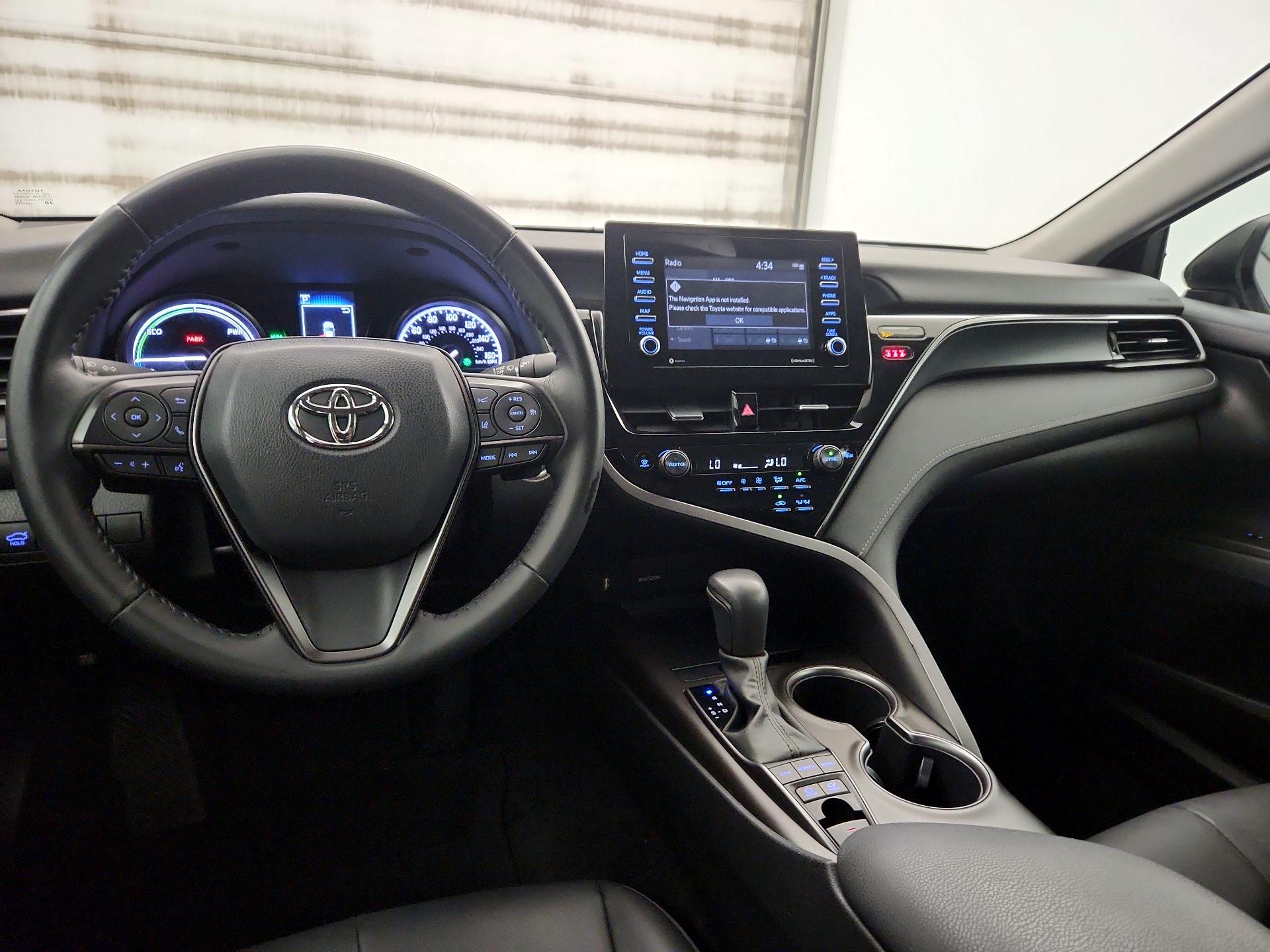 Thumbnail: 2022 Toyota Camry - 9