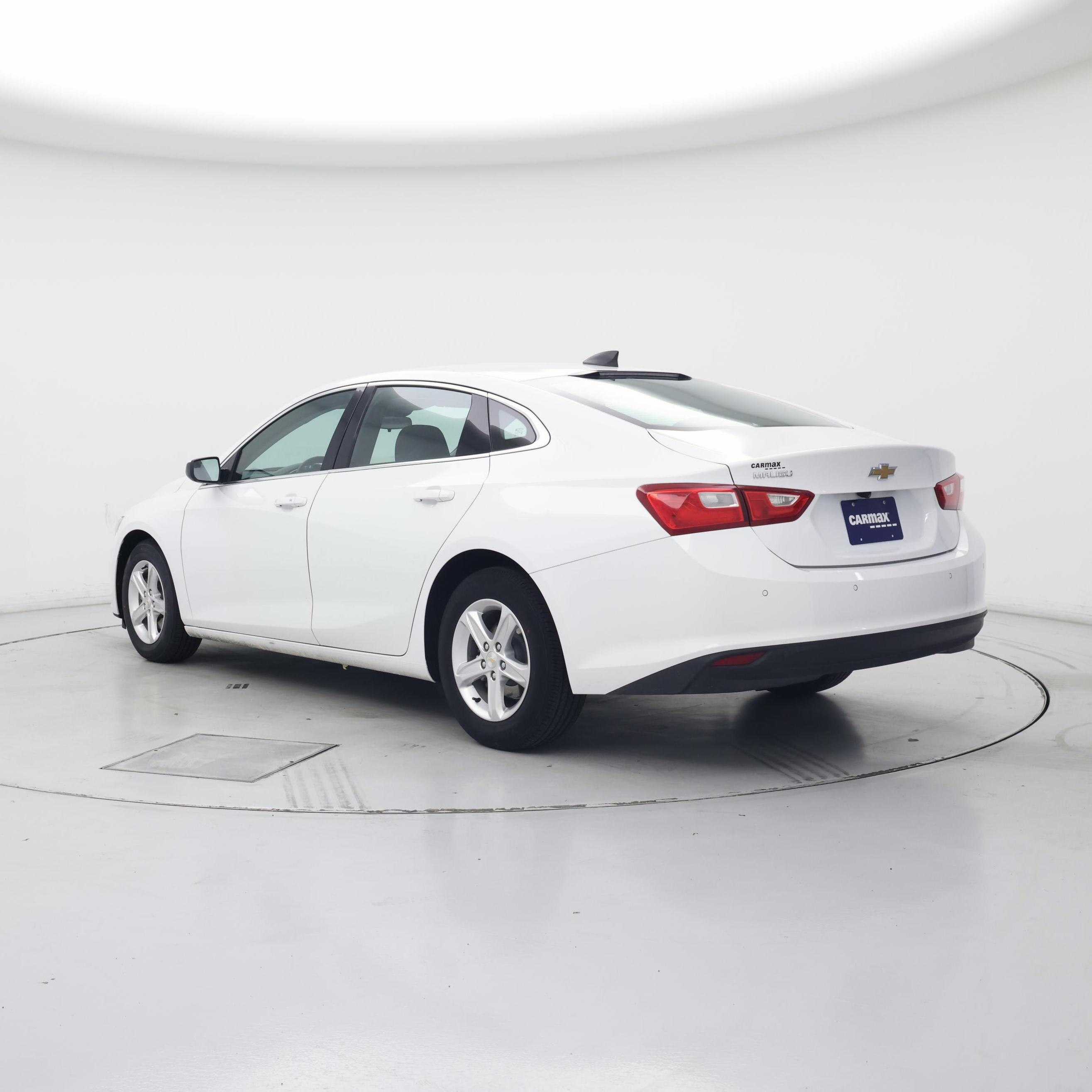 Thumbnail: 2024 Chevrolet Malibu - 2