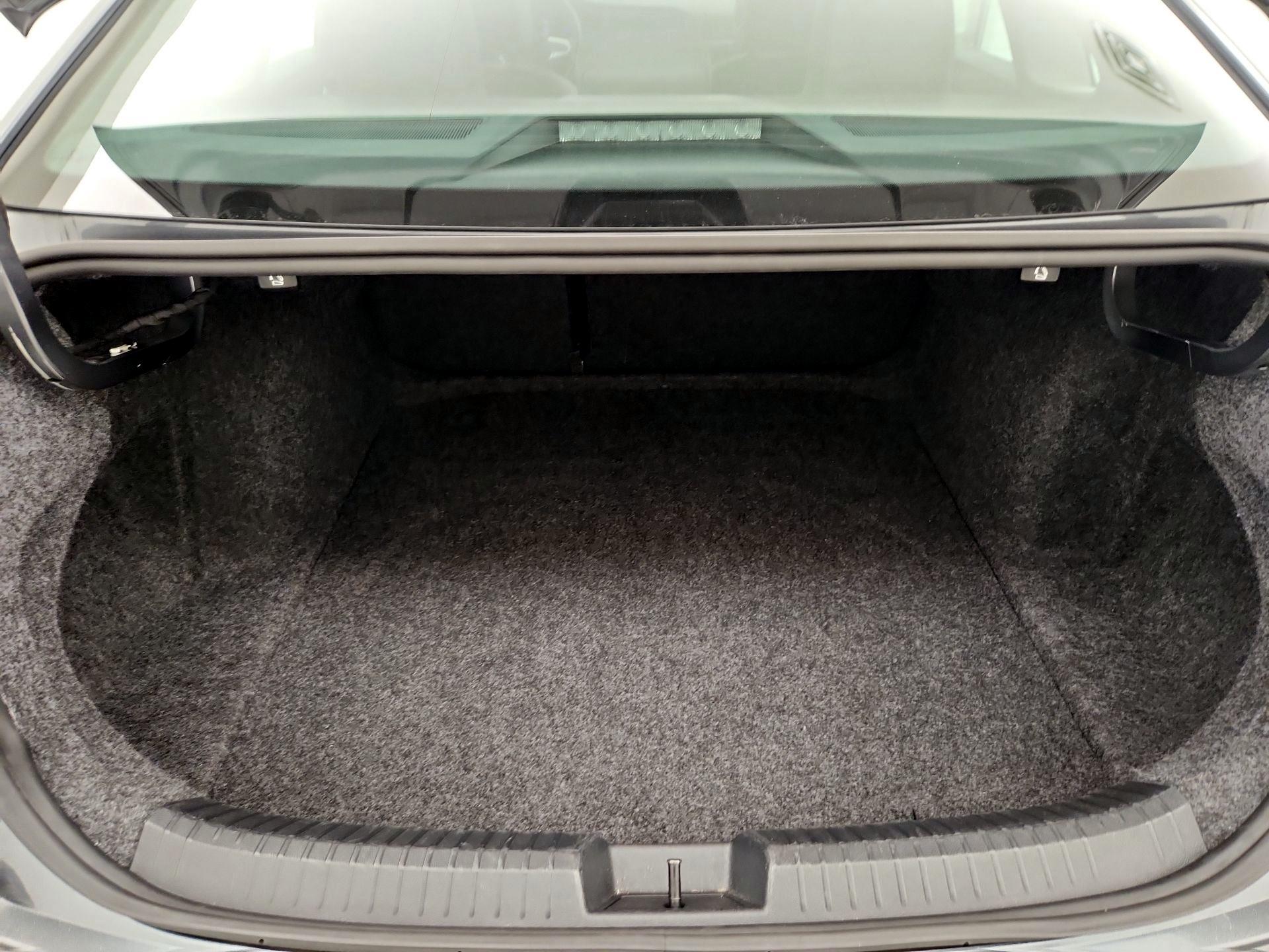 Thumbnail: 2024 Volkswagen Jetta - 20