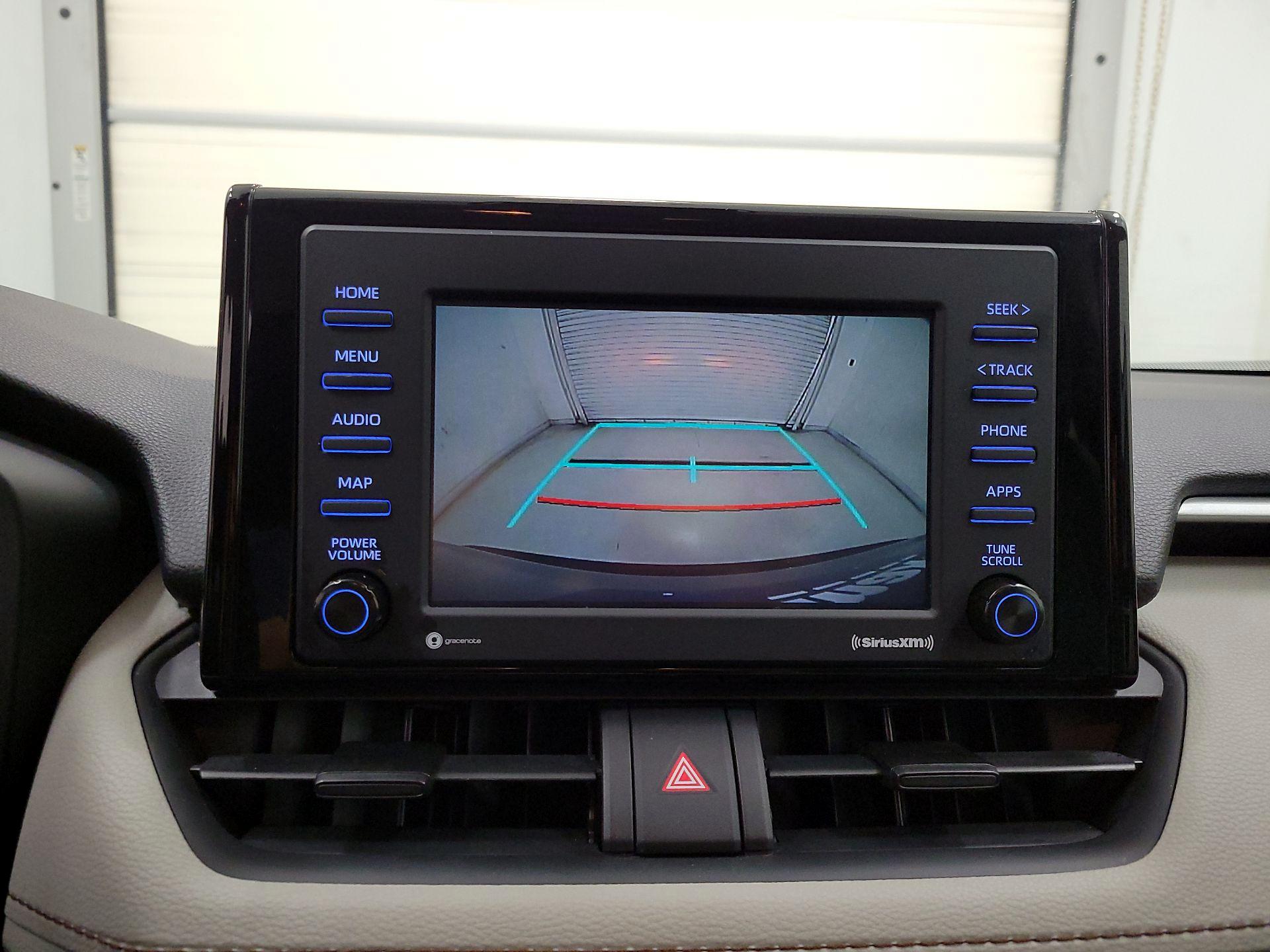 Thumbnail: 2021 Toyota RAV4 - 14