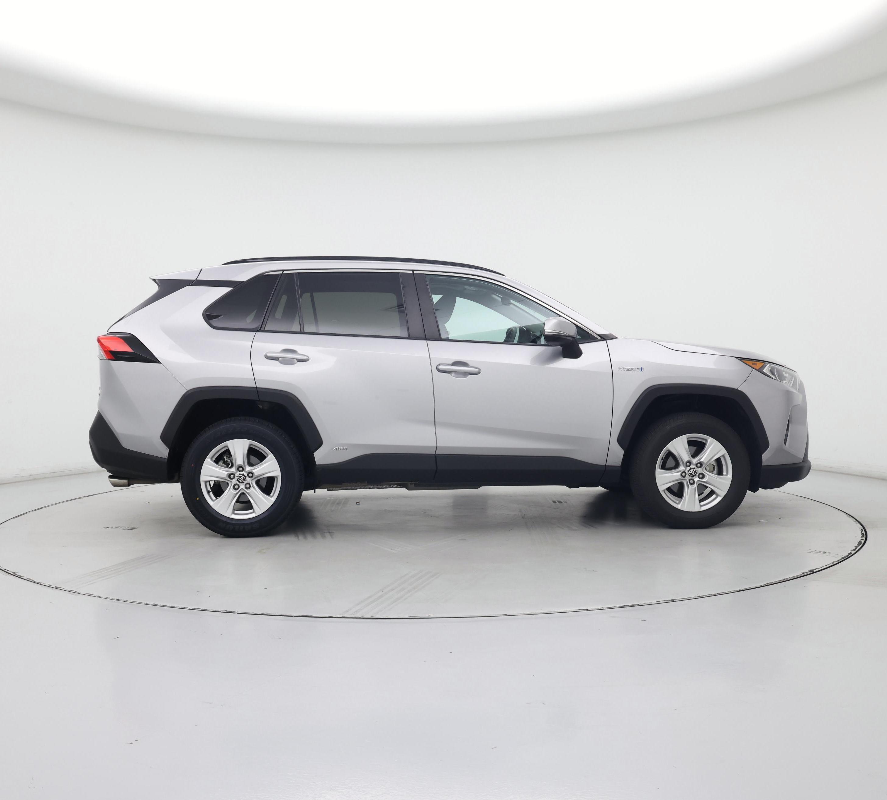 Thumbnail: 2021 Toyota RAV4 - 7