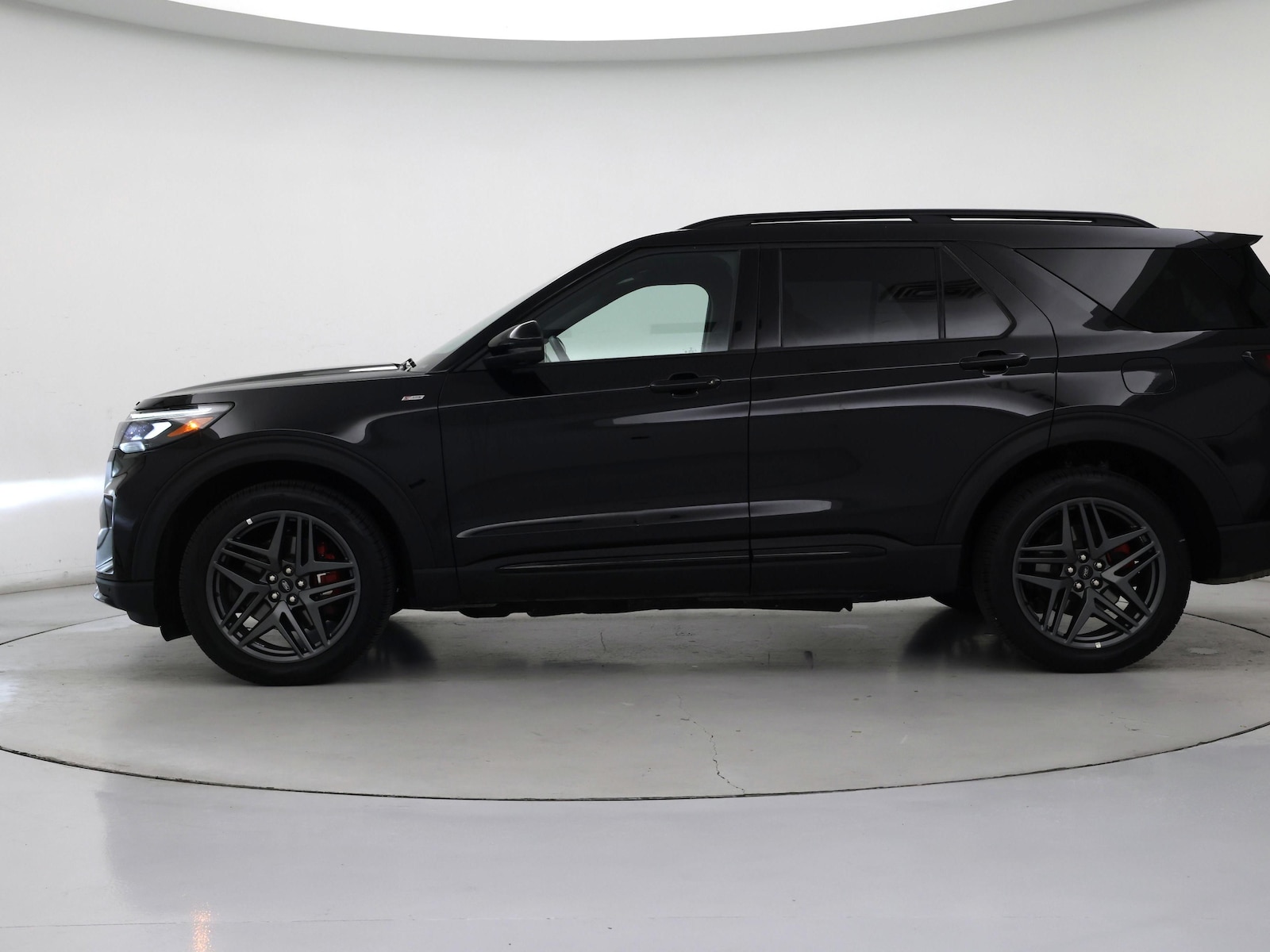 2025 Ford Explorer ST-LINE - Photo 4