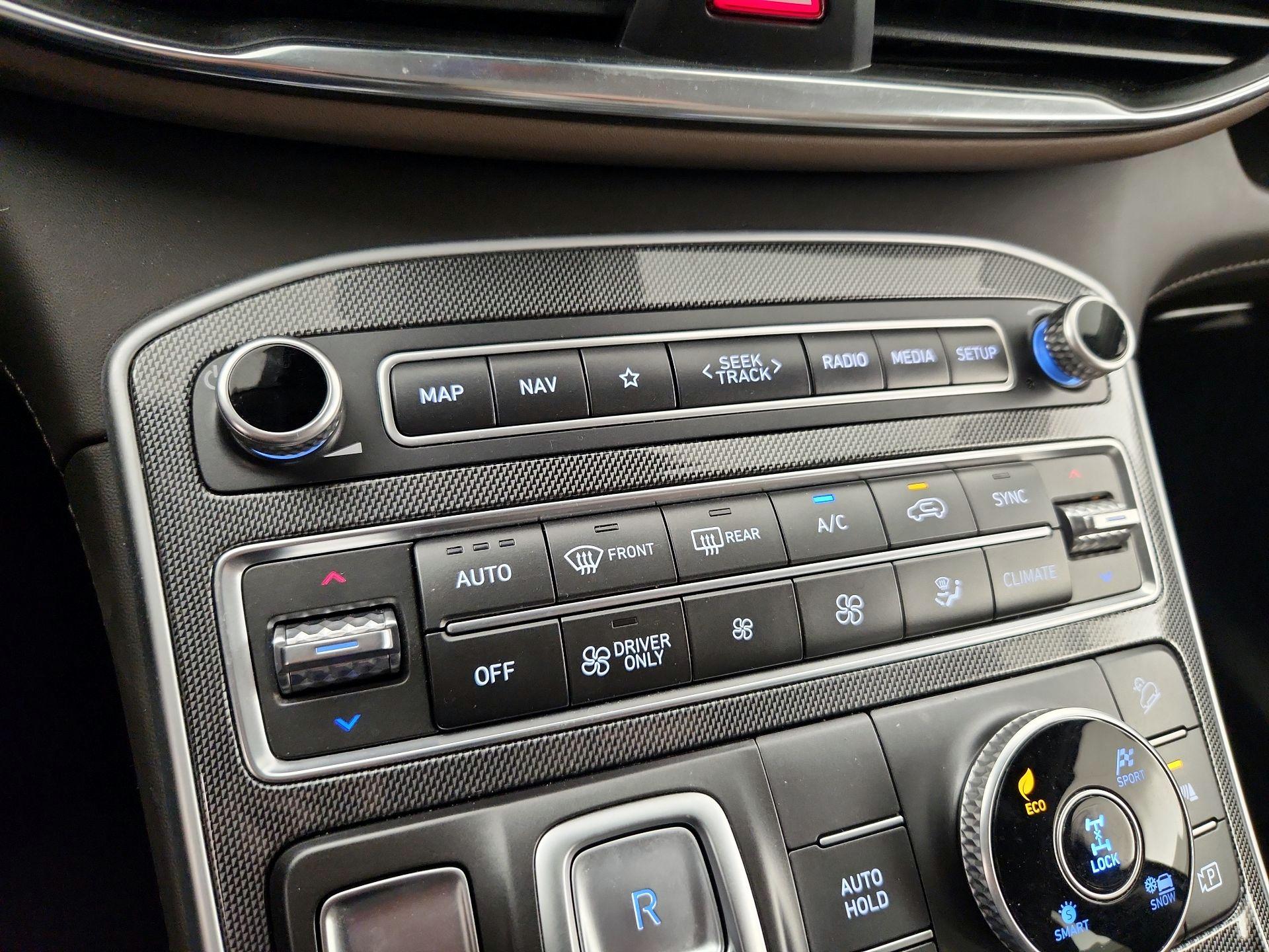 Thumbnail: 2021 Hyundai Santa Fe - 16