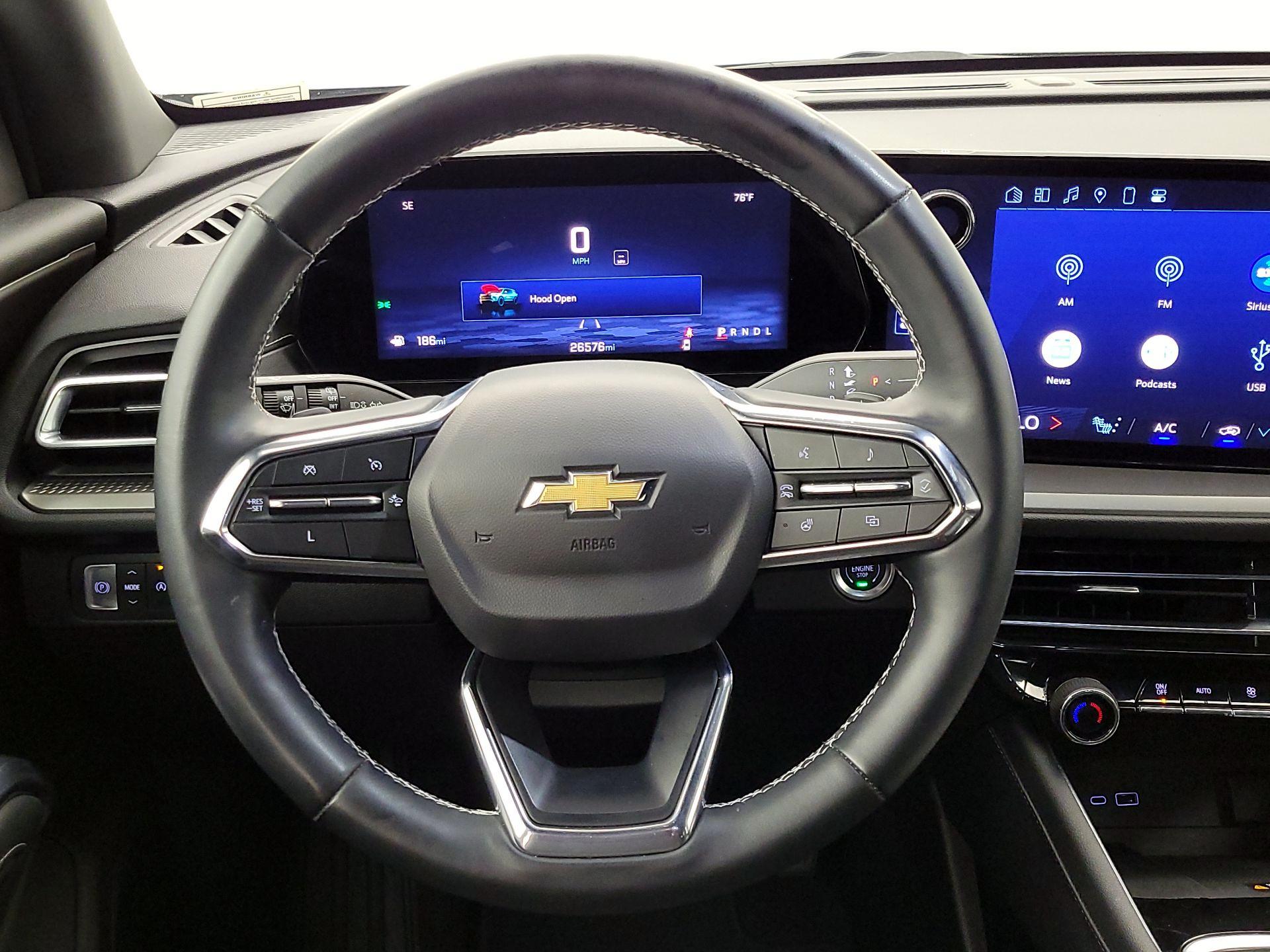 Thumbnail: 2024 Chevrolet Traverse - 10