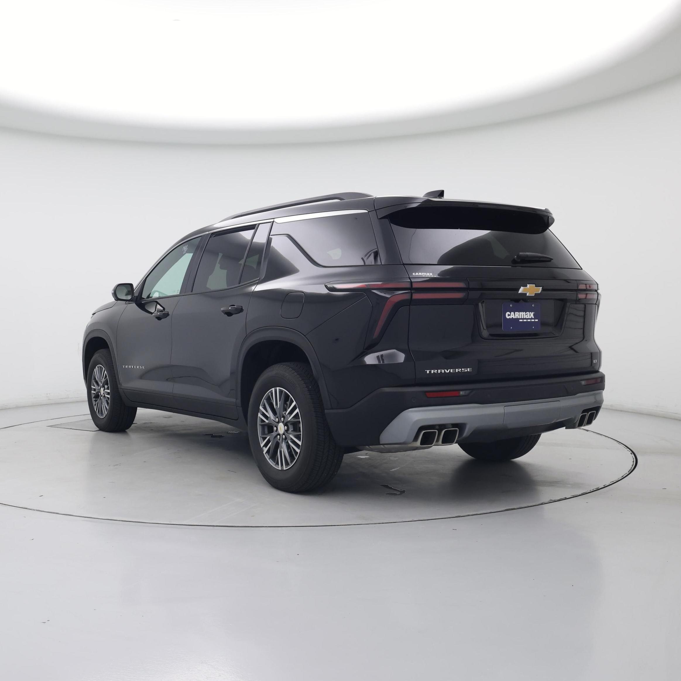 Thumbnail: 2024 Chevrolet Traverse - 2
