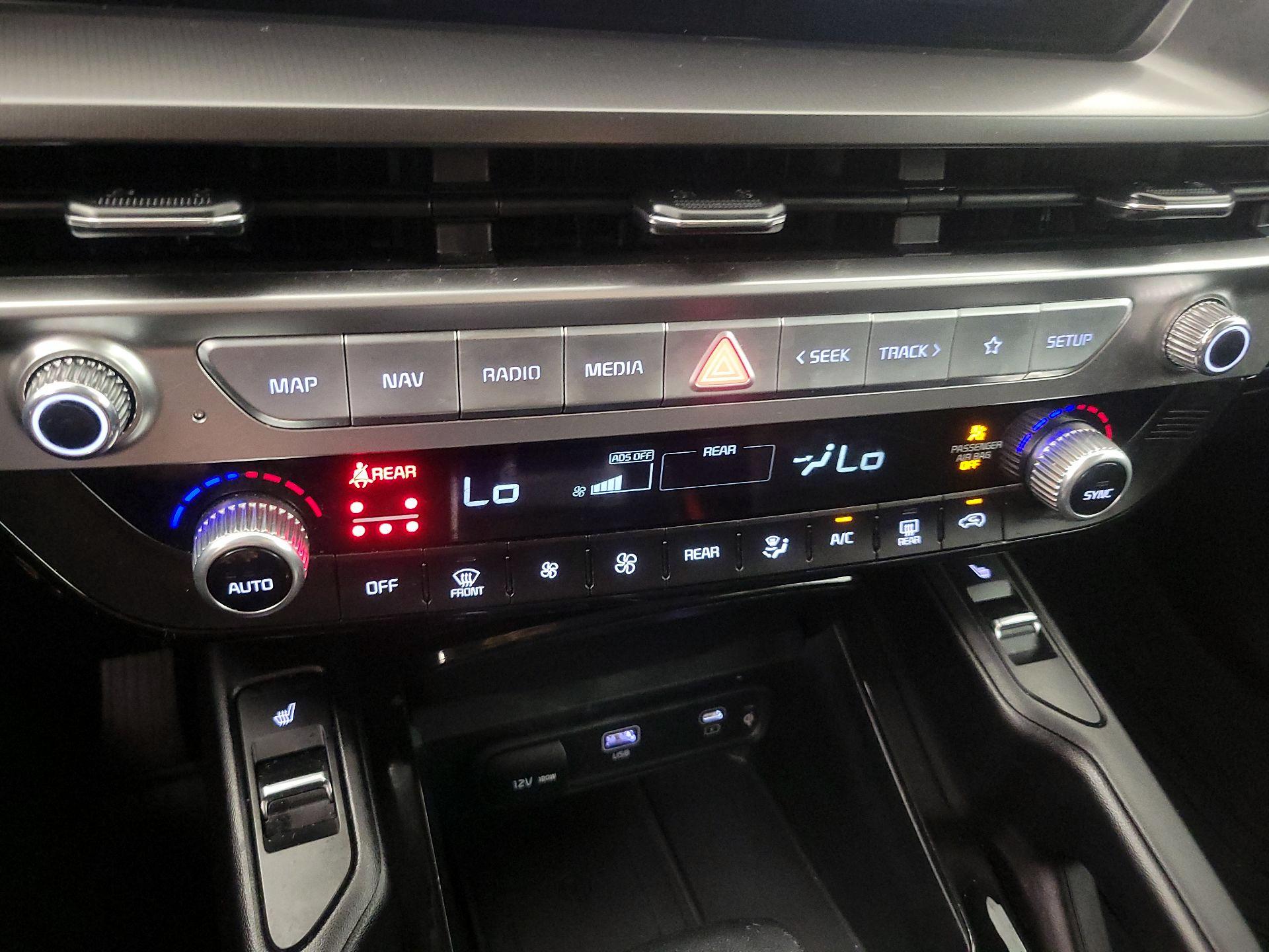 Thumbnail: 2025 Kia Telluride - 16