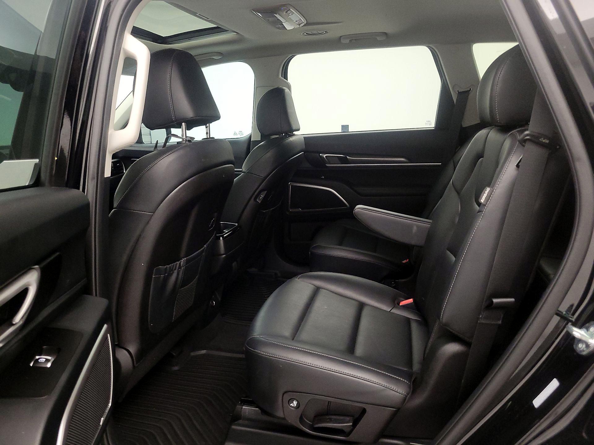 Thumbnail: 2025 Kia Telluride - 19