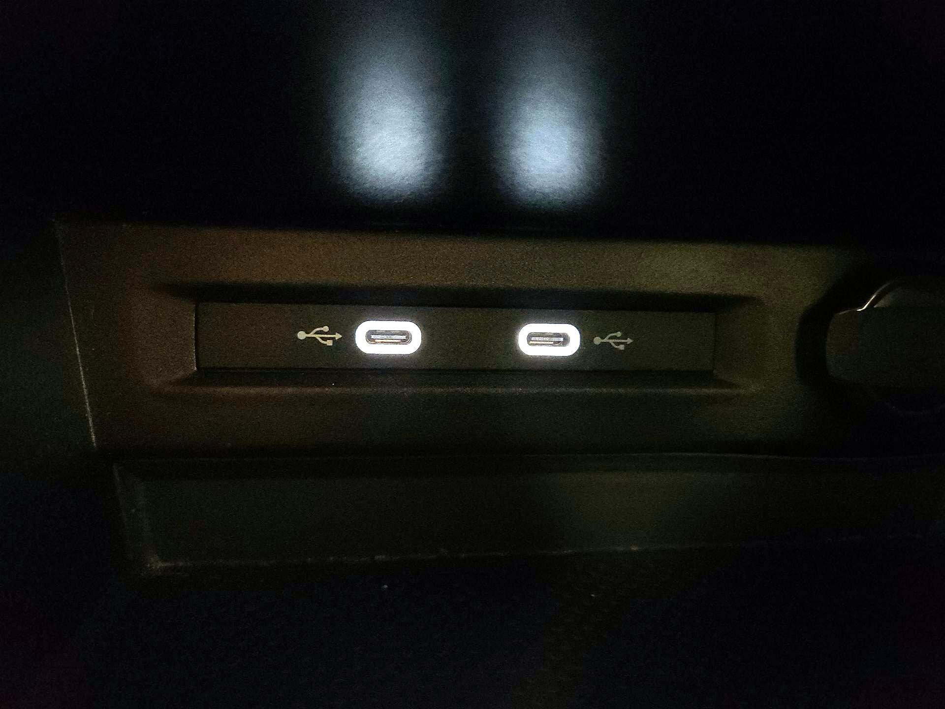 Thumbnail: 2023 Volkswagen Taos - 18