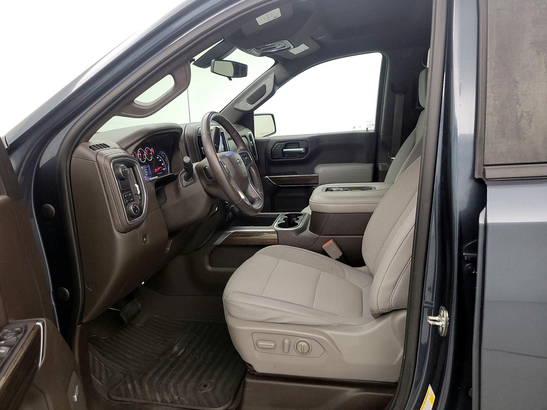 Thumbnail: 2020 Chevrolet Silverado 1500 - 11