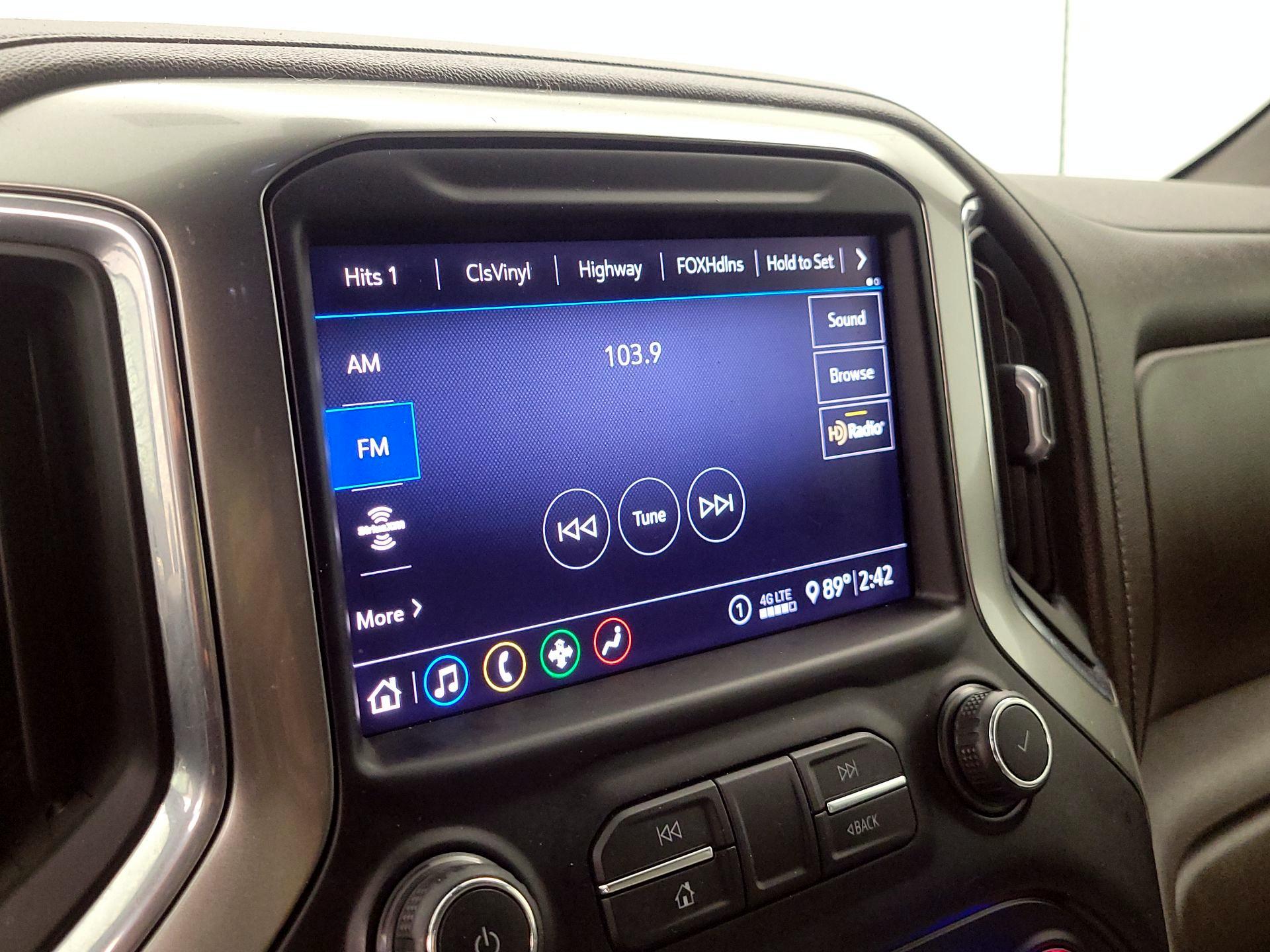 Thumbnail: 2020 Chevrolet Silverado 1500 - 15