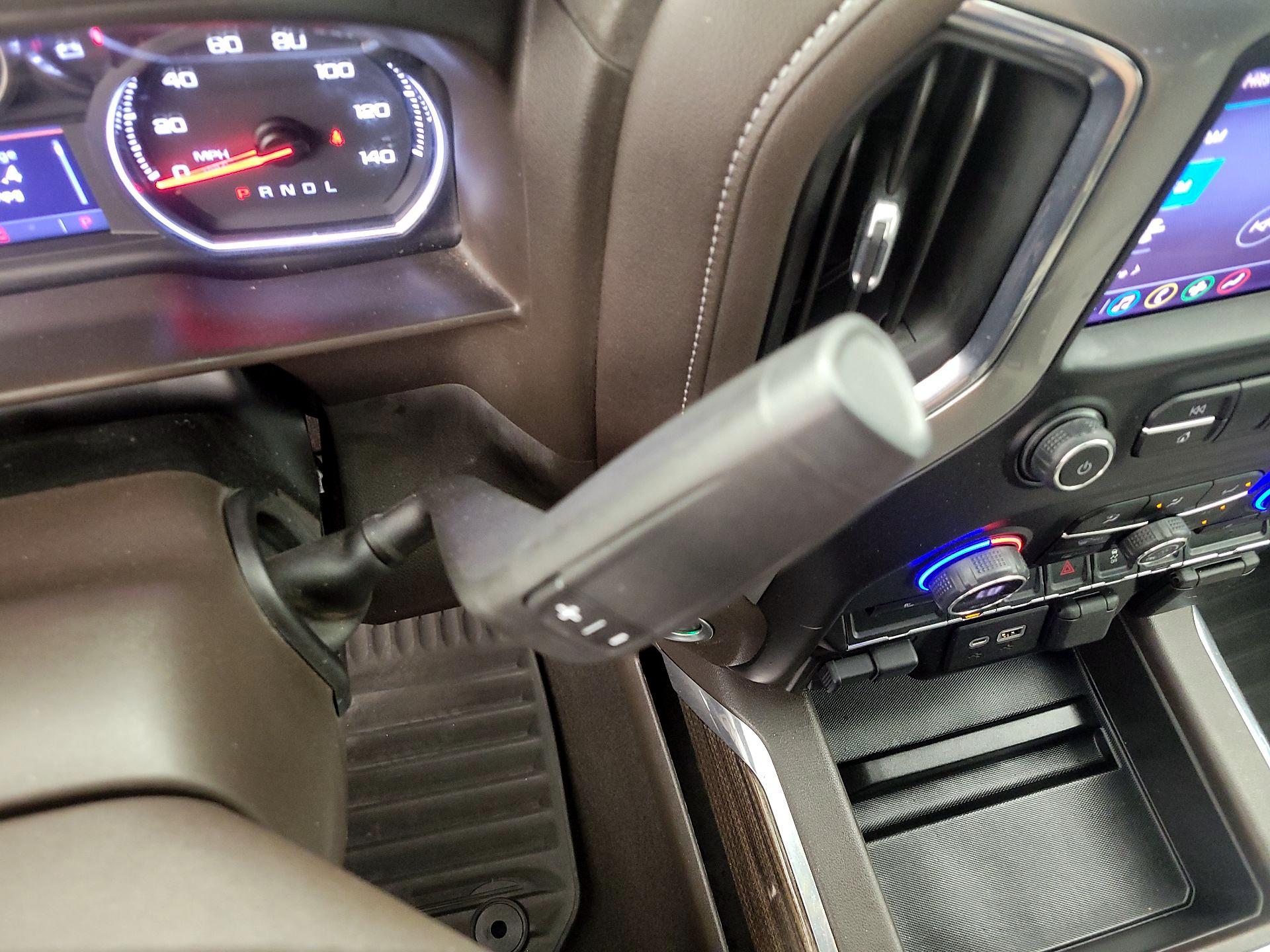 Thumbnail: 2020 Chevrolet Silverado 1500 - 17