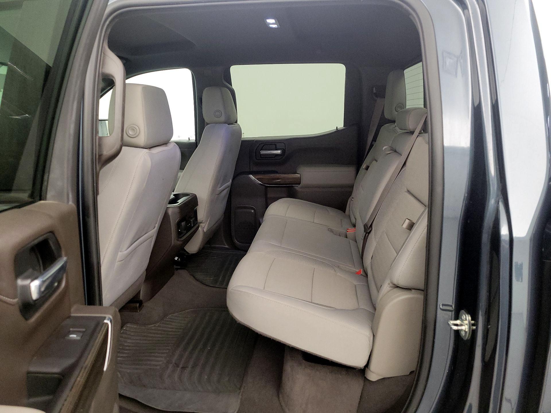 Thumbnail: 2020 Chevrolet Silverado 1500 - 19