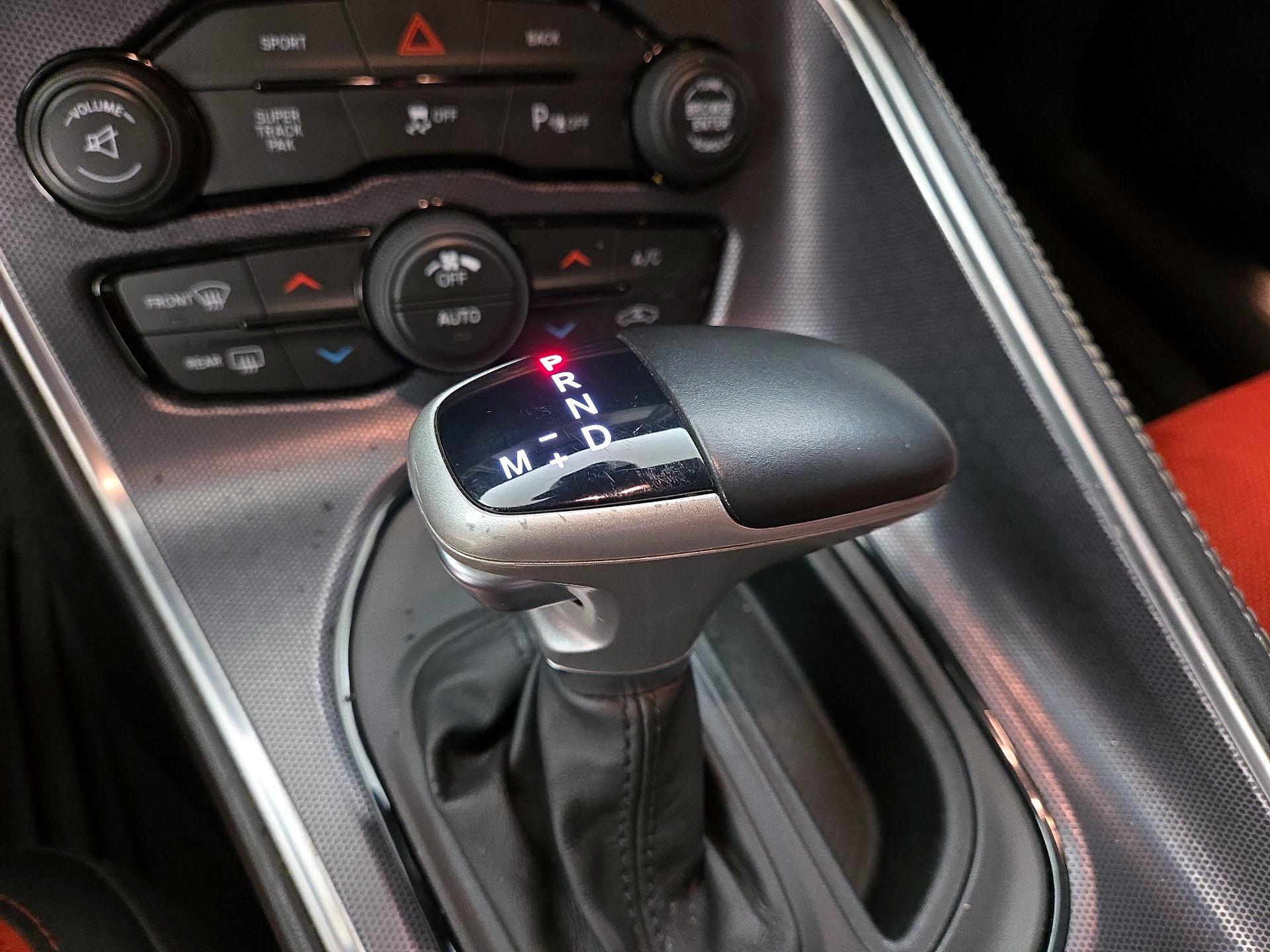 Thumbnail: 2016 Dodge Challenger - 17