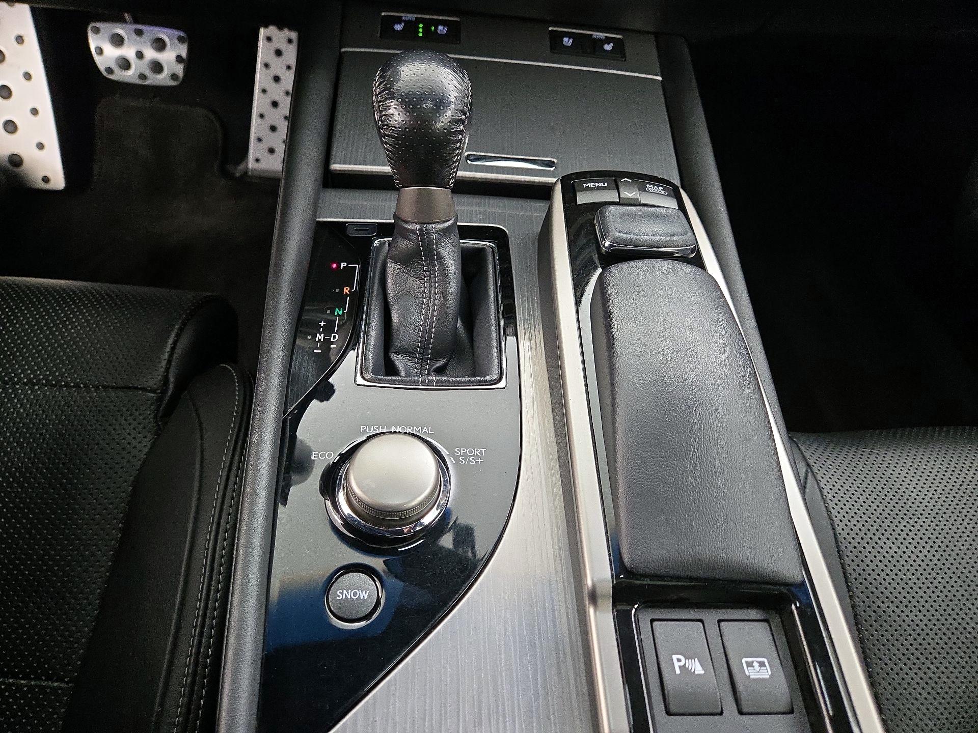 Thumbnail: 2015 Lexus GS - 18