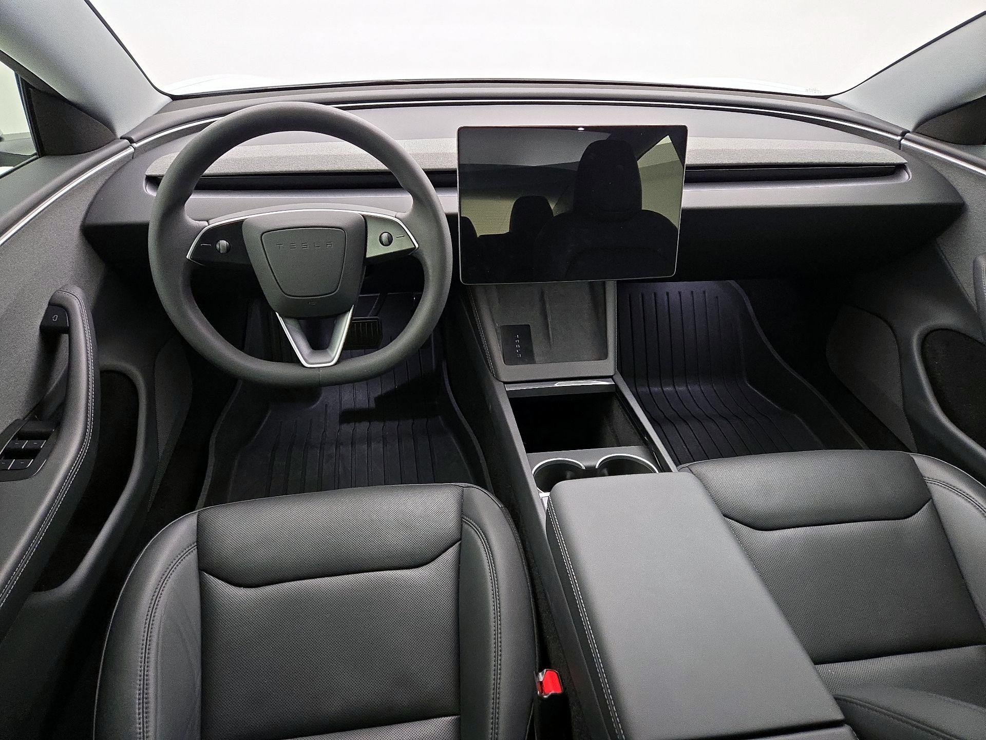 Thumbnail: 2025 Tesla Model 3 - 9