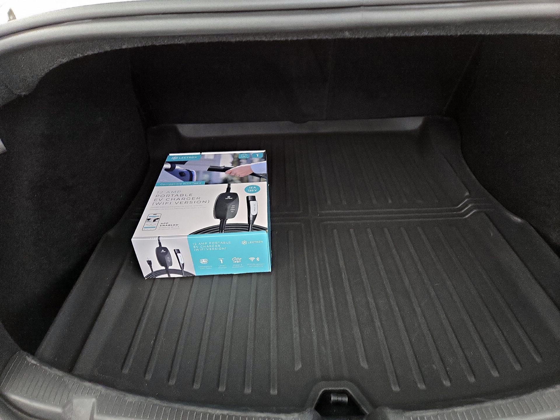 Thumbnail: 2025 Tesla Model 3 - 19