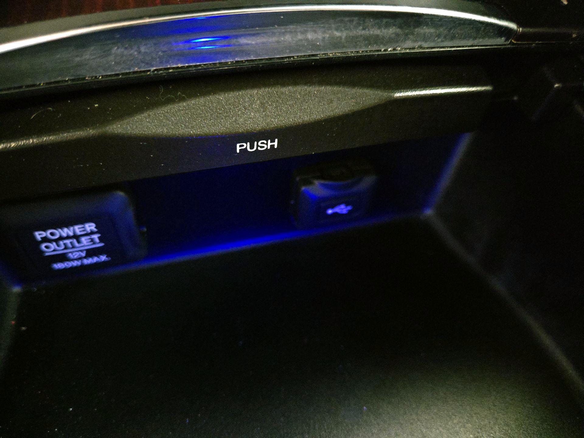 Thumbnail: 2016 Acura TLX - 18