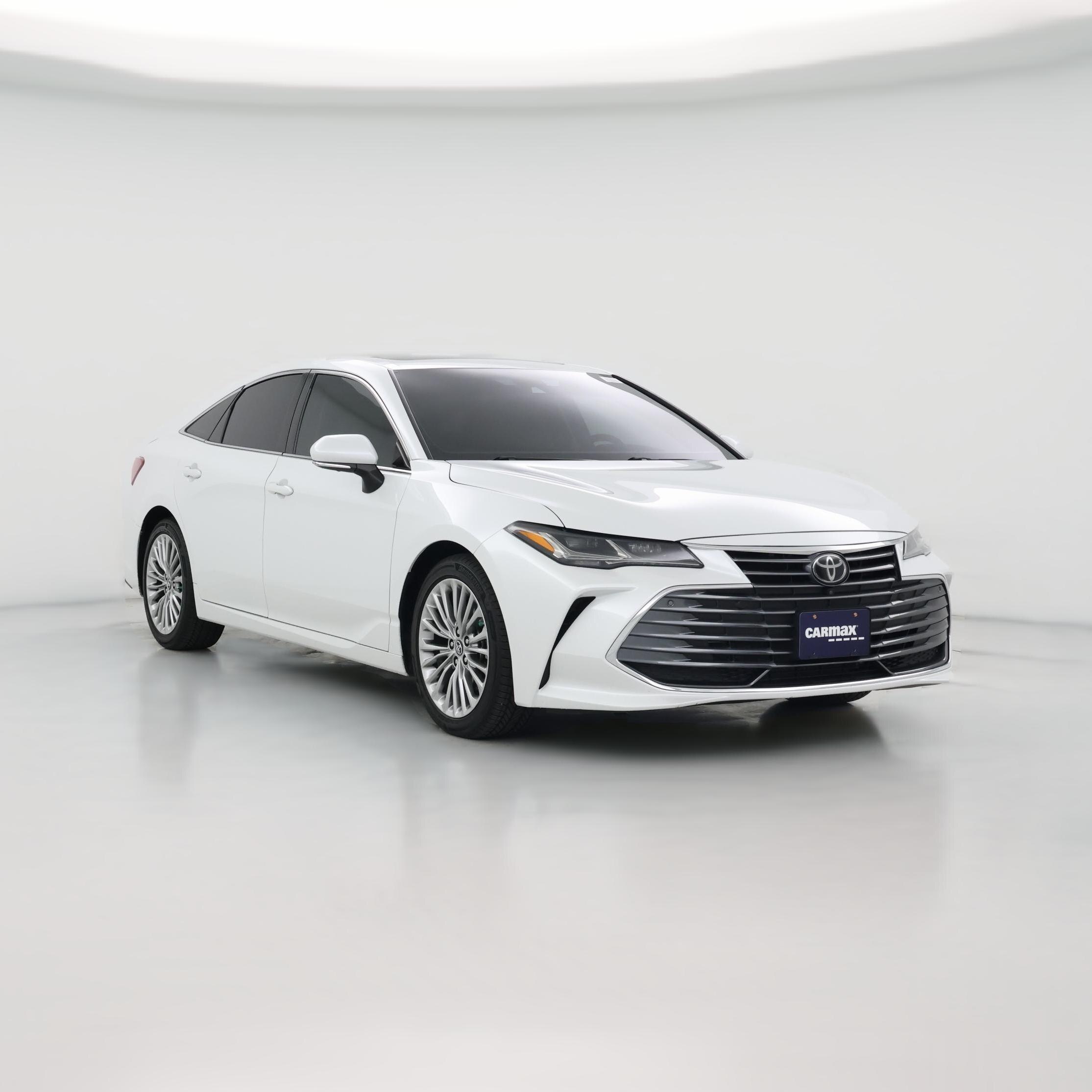 Thumbnail: 2019 Toyota Avalon - 1