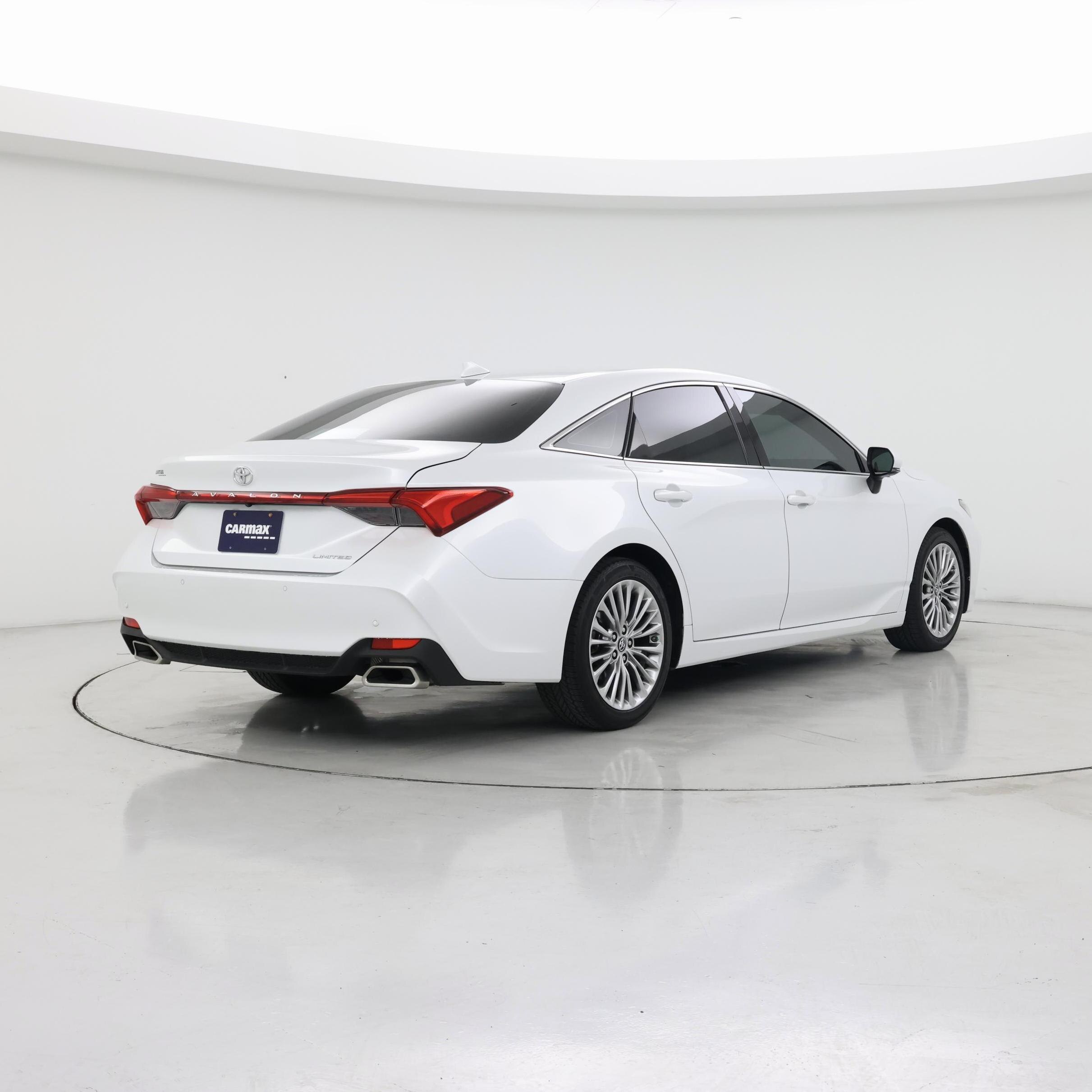 Thumbnail: 2019 Toyota Avalon - 8