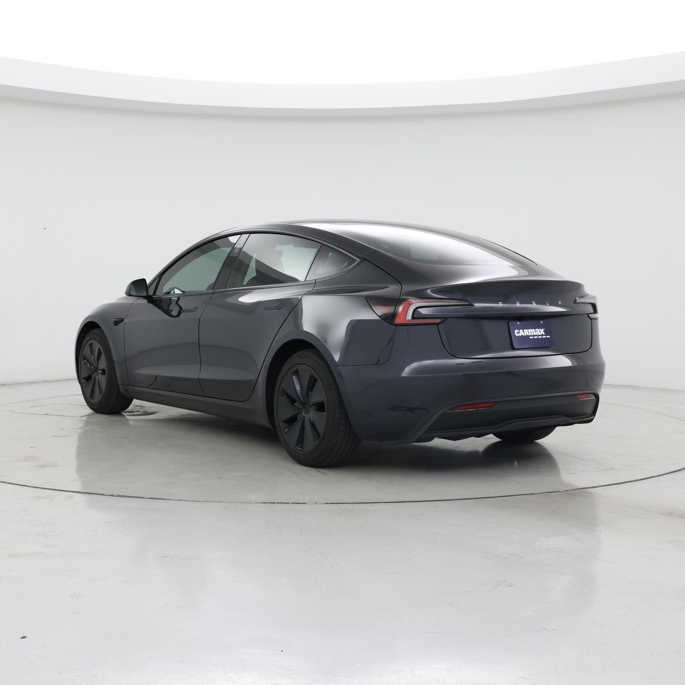 Thumbnail: 2025 Tesla Model 3 - 2