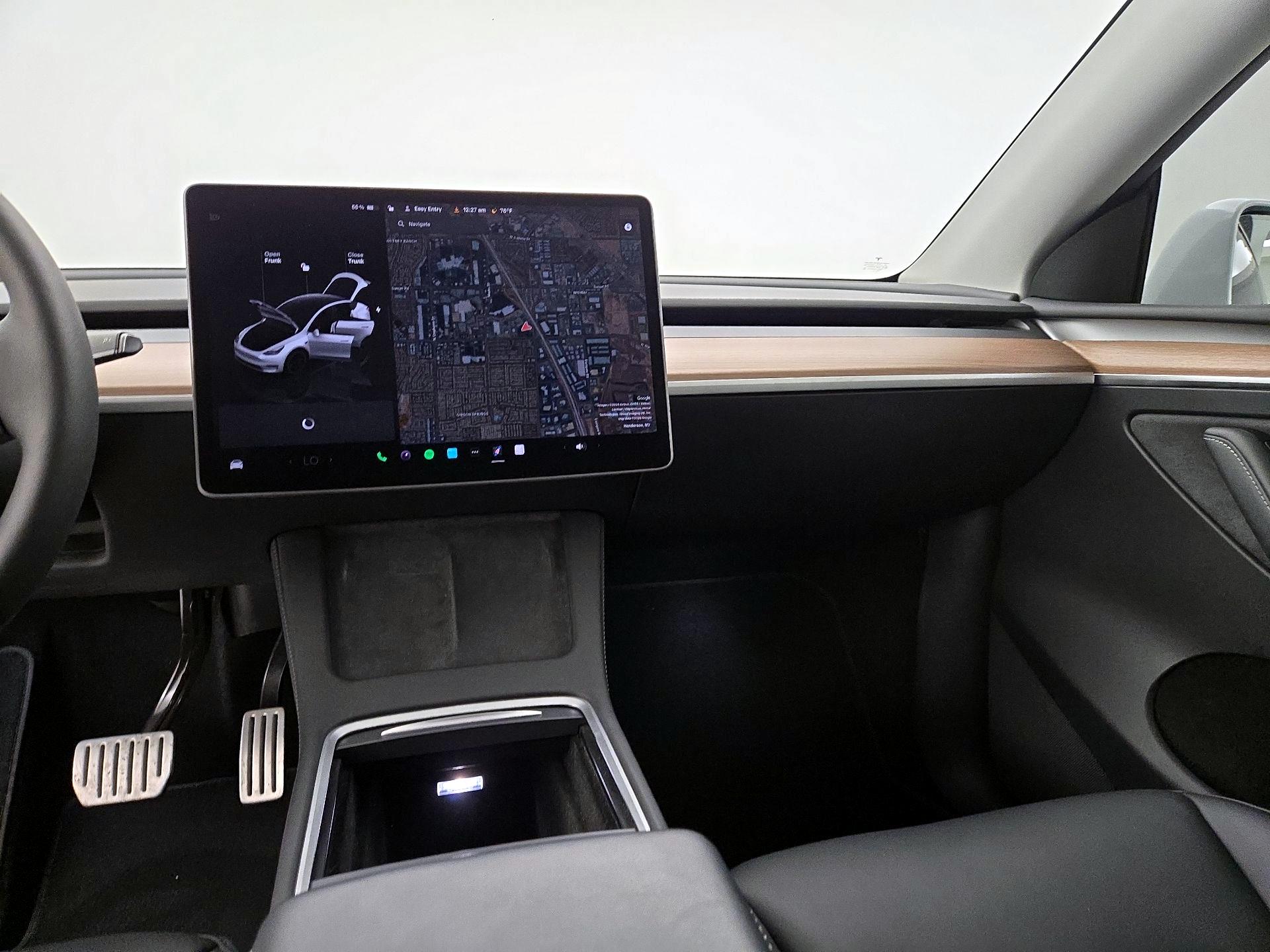 Thumbnail: 2023 Tesla Model Y - 9