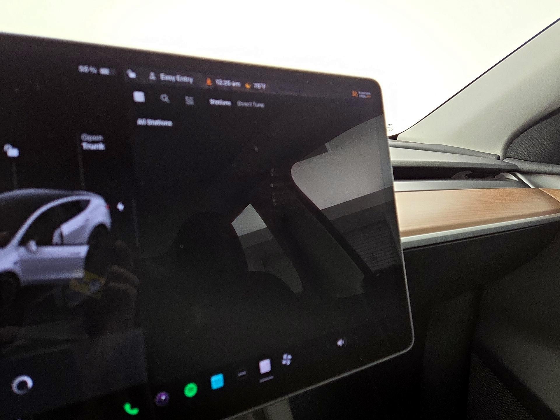 Thumbnail: 2023 Tesla Model Y - 15