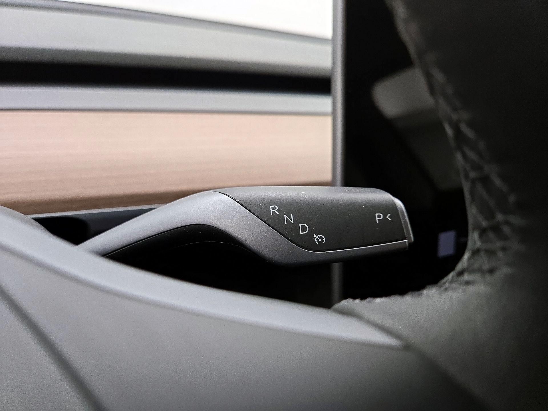 Thumbnail: 2023 Tesla Model Y - 17