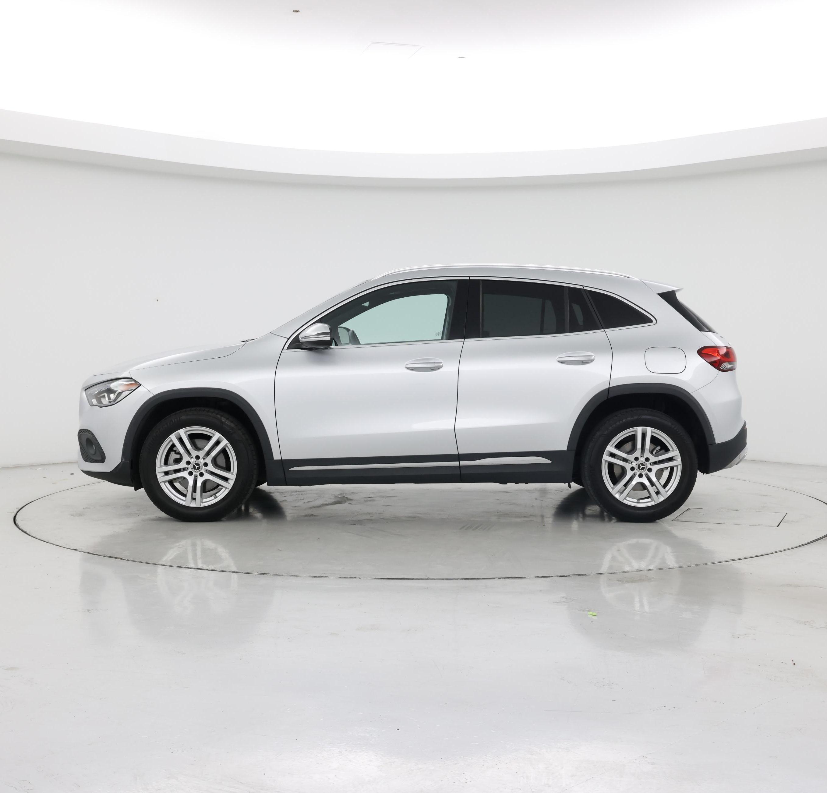 Thumbnail: 2022 Mercedes-Benz GLA - 3