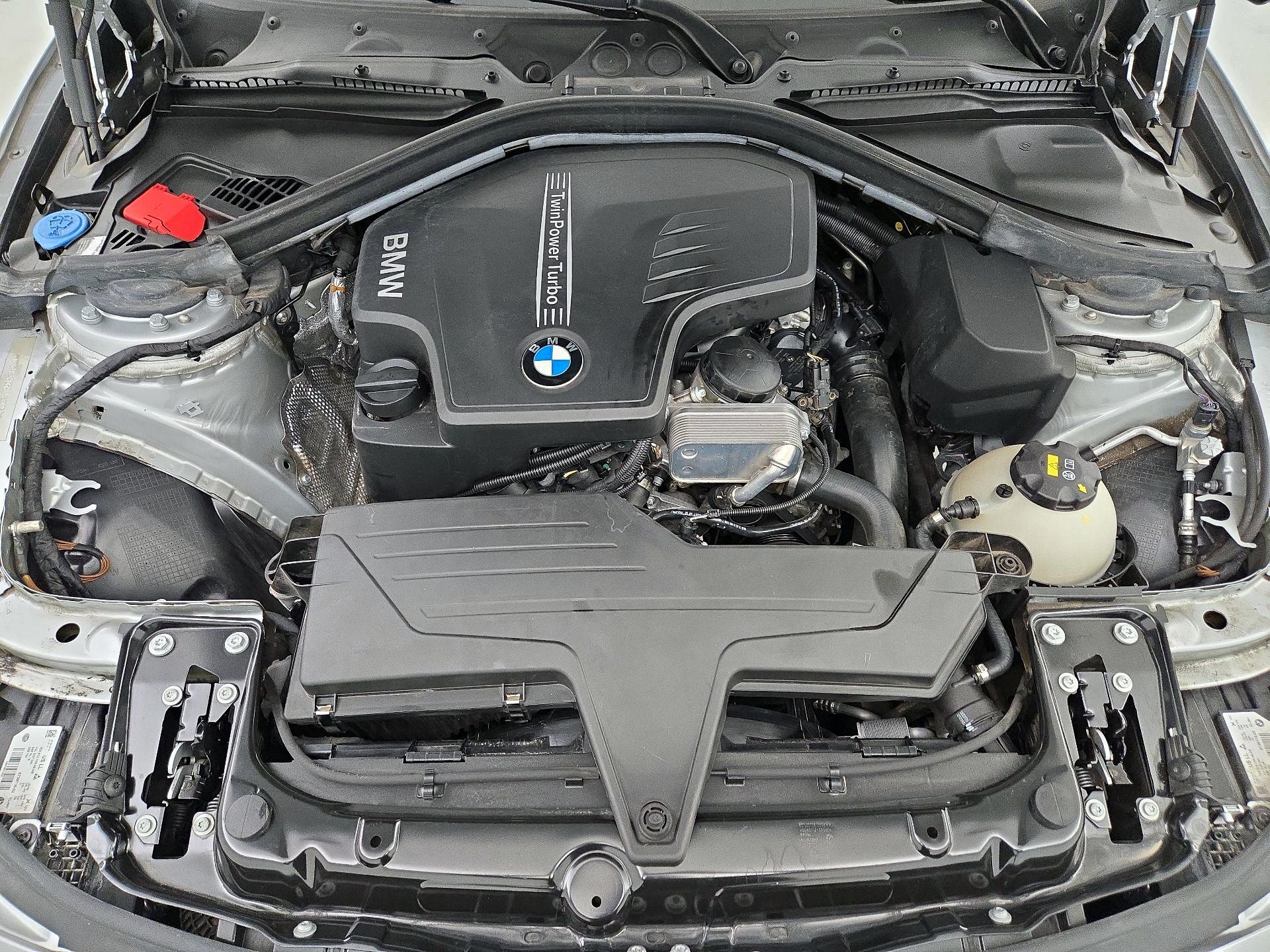 Thumbnail: 2018 BMW 3 Series - 20