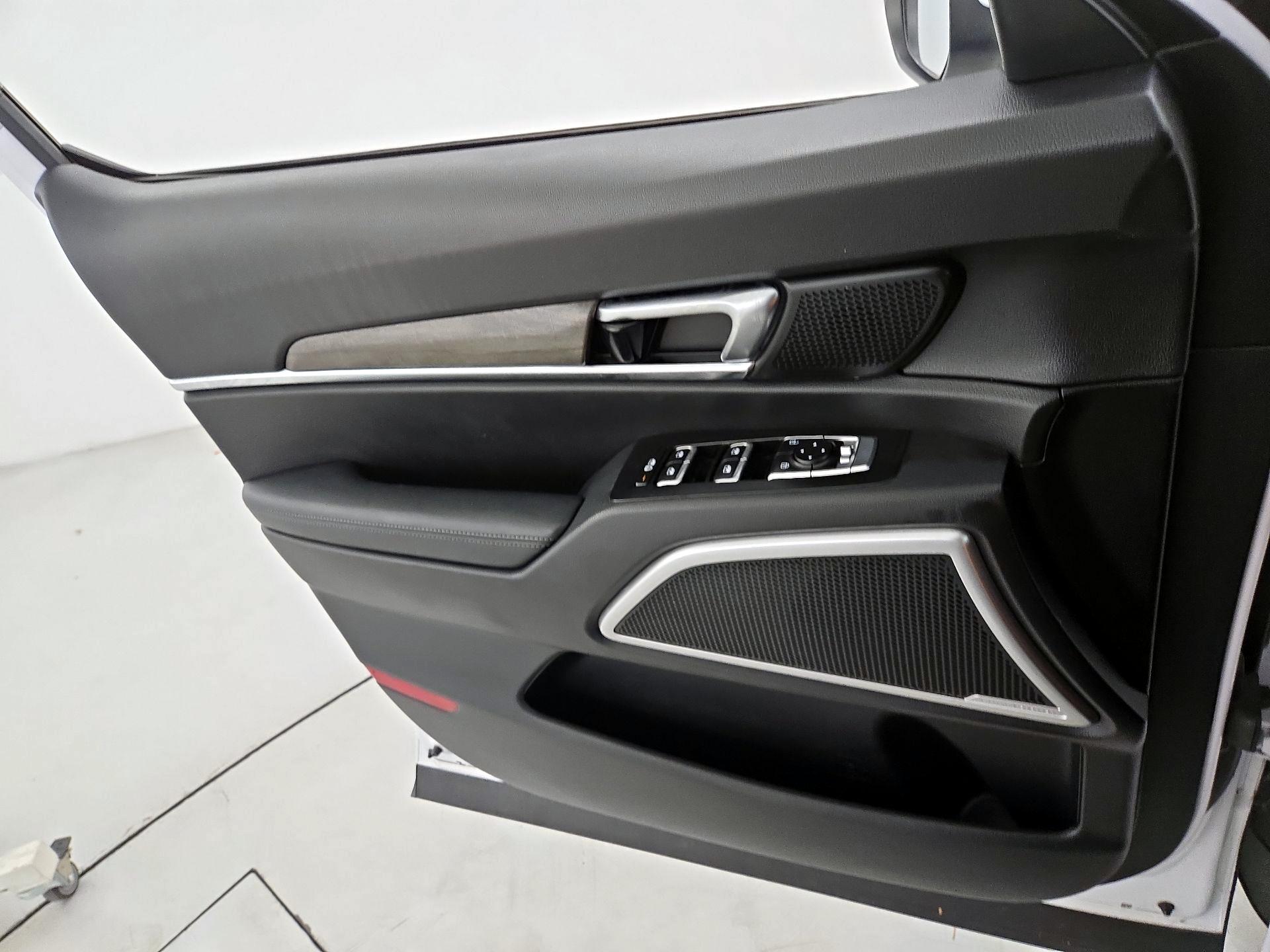 Thumbnail: 2022 Kia Telluride - 12