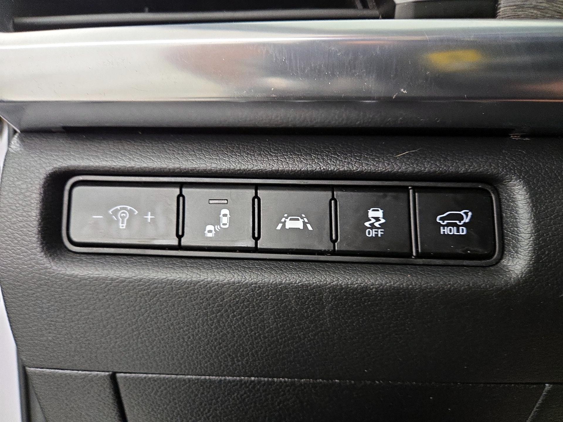 Thumbnail: 2022 Kia Telluride - 13