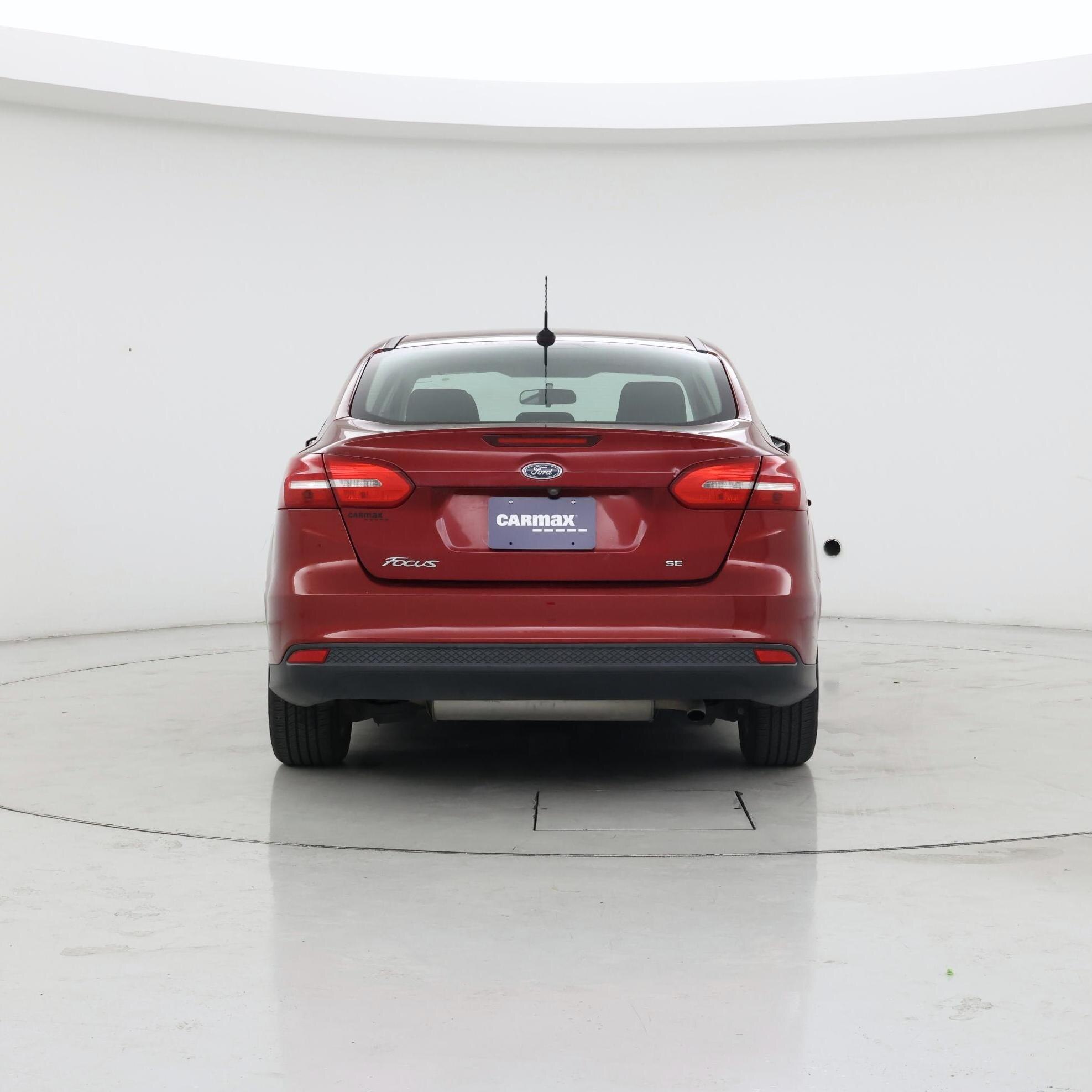 Thumbnail: 2017 Ford Focus - 6