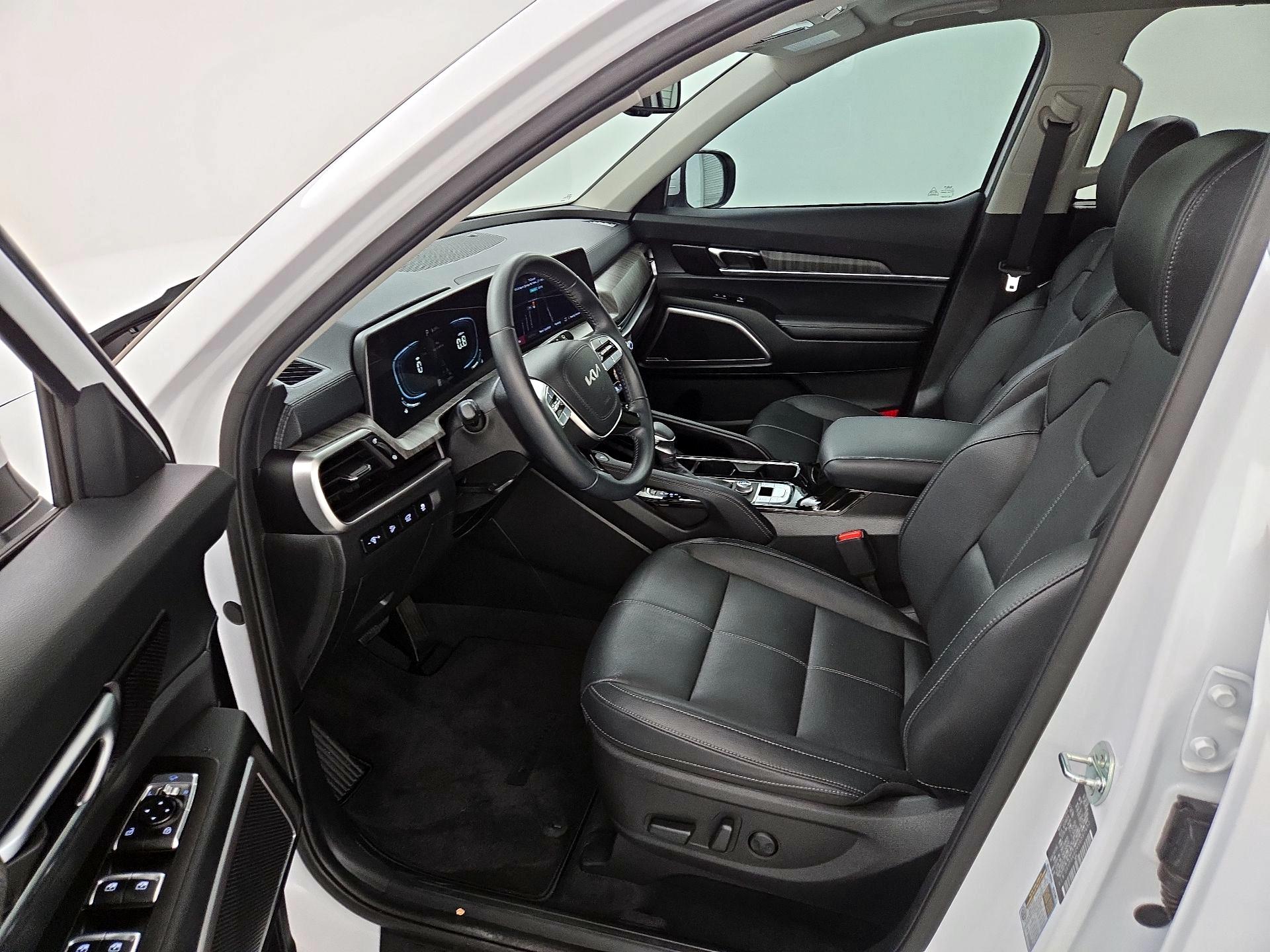 Thumbnail: 2025 Kia Telluride - 11