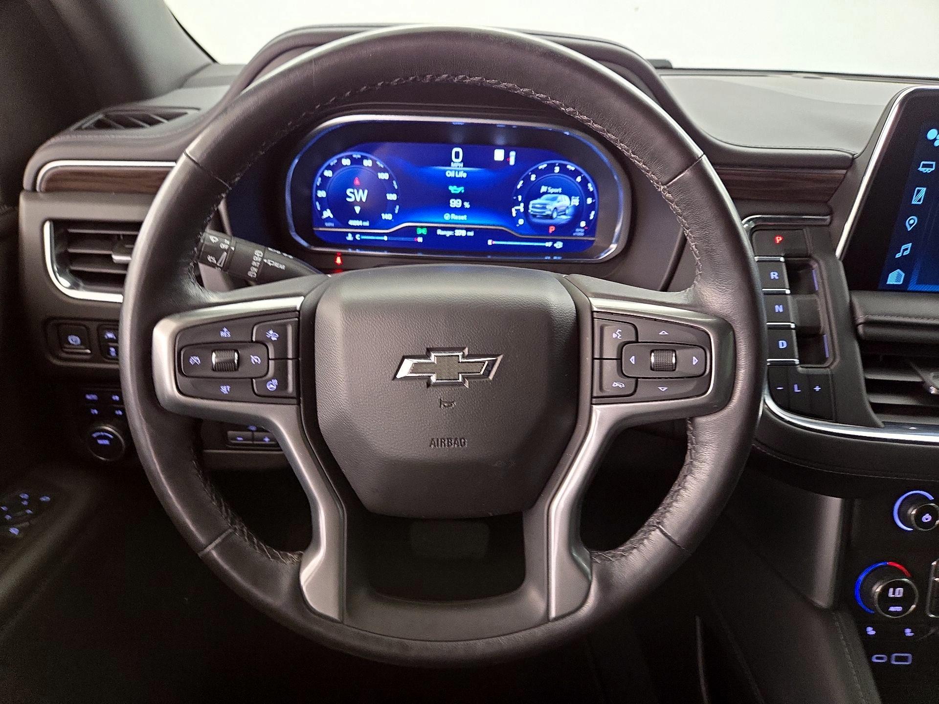 Thumbnail: 2022 Chevrolet Suburban - 10