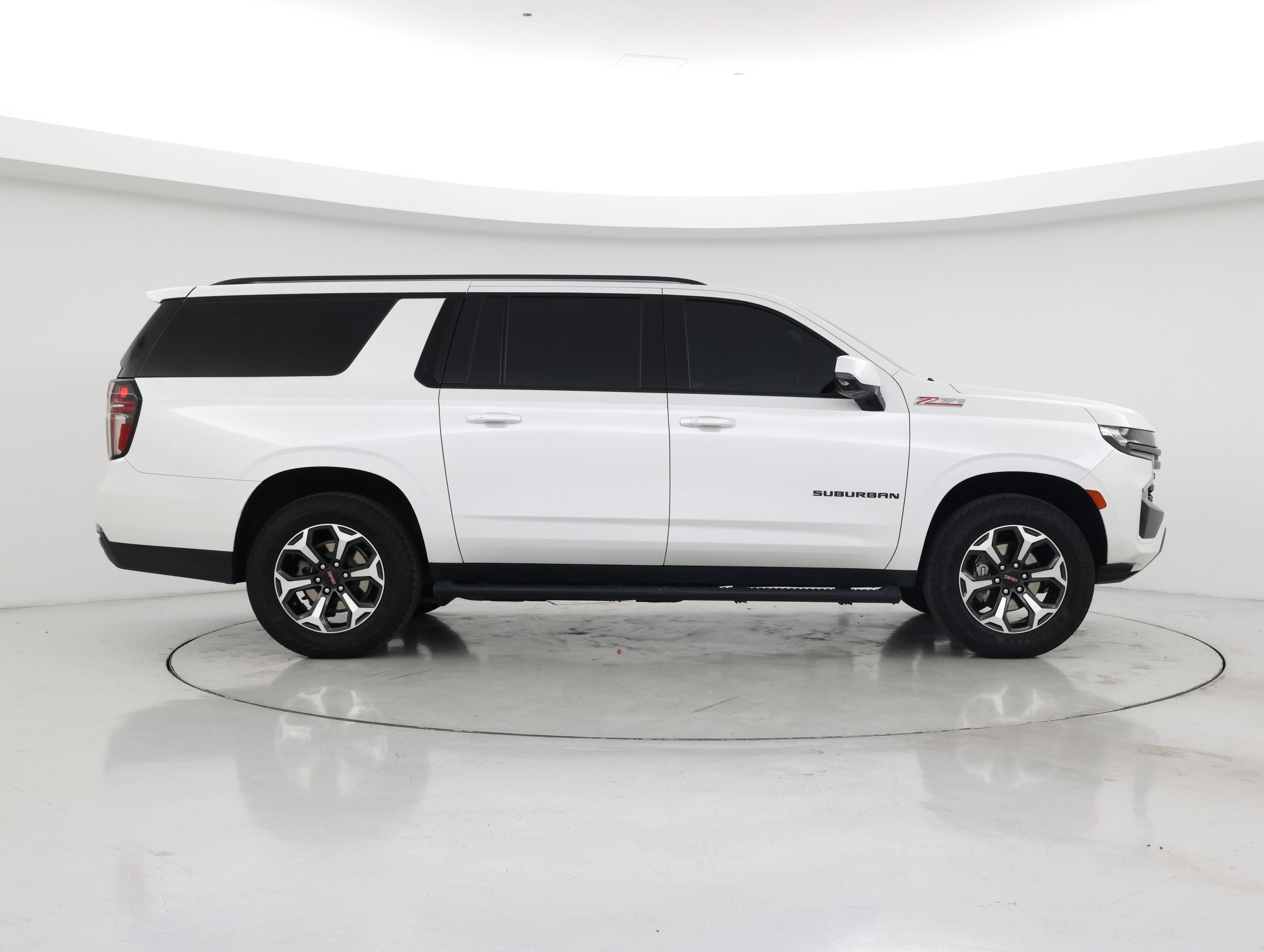 Thumbnail: 2022 Chevrolet Suburban - 7