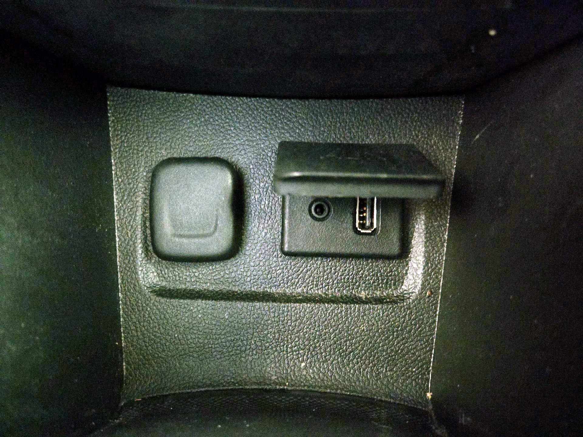 Thumbnail: 2015 Buick Encore - 19