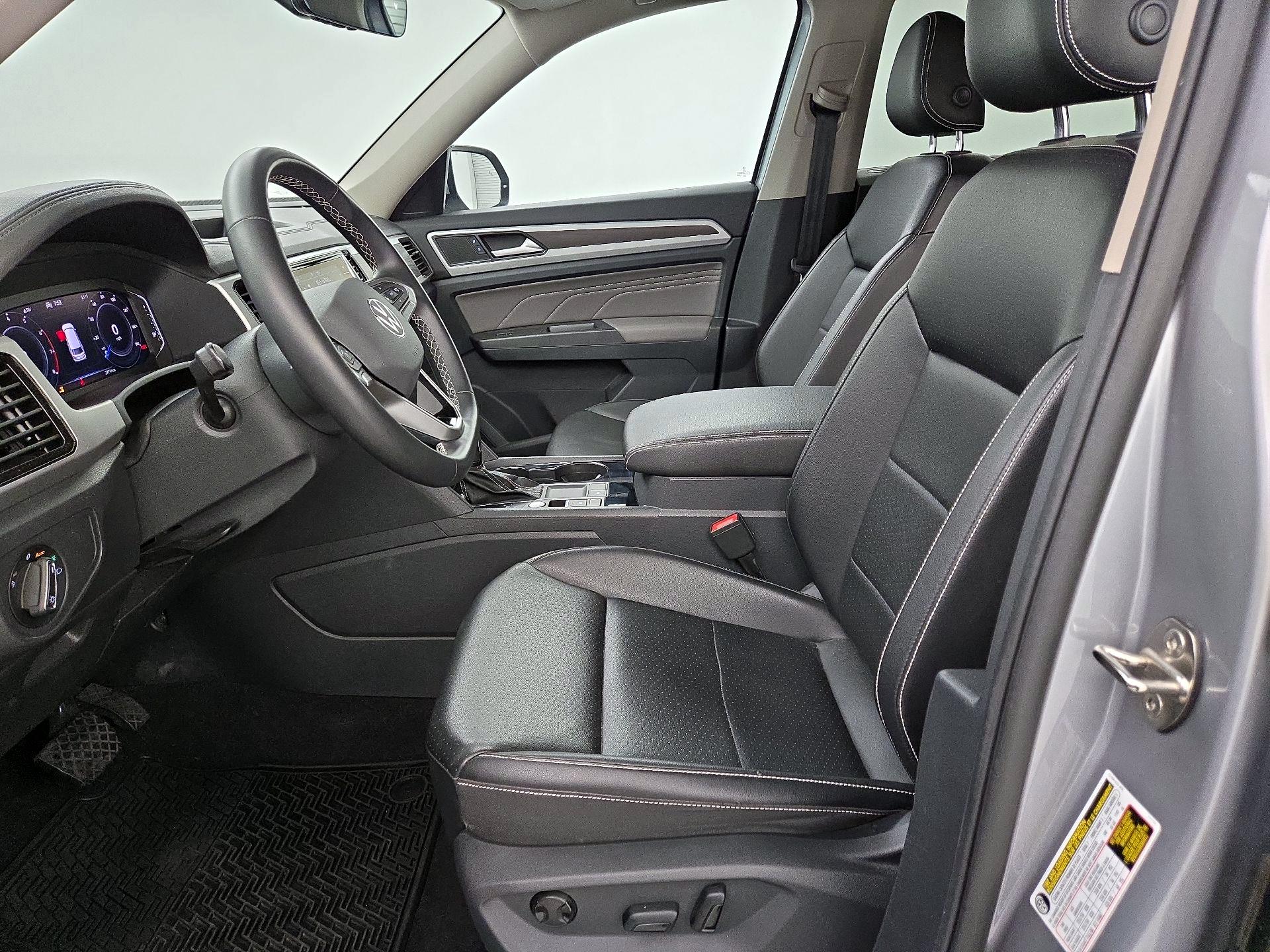 Thumbnail: 2022 Volkswagen Atlas - 11