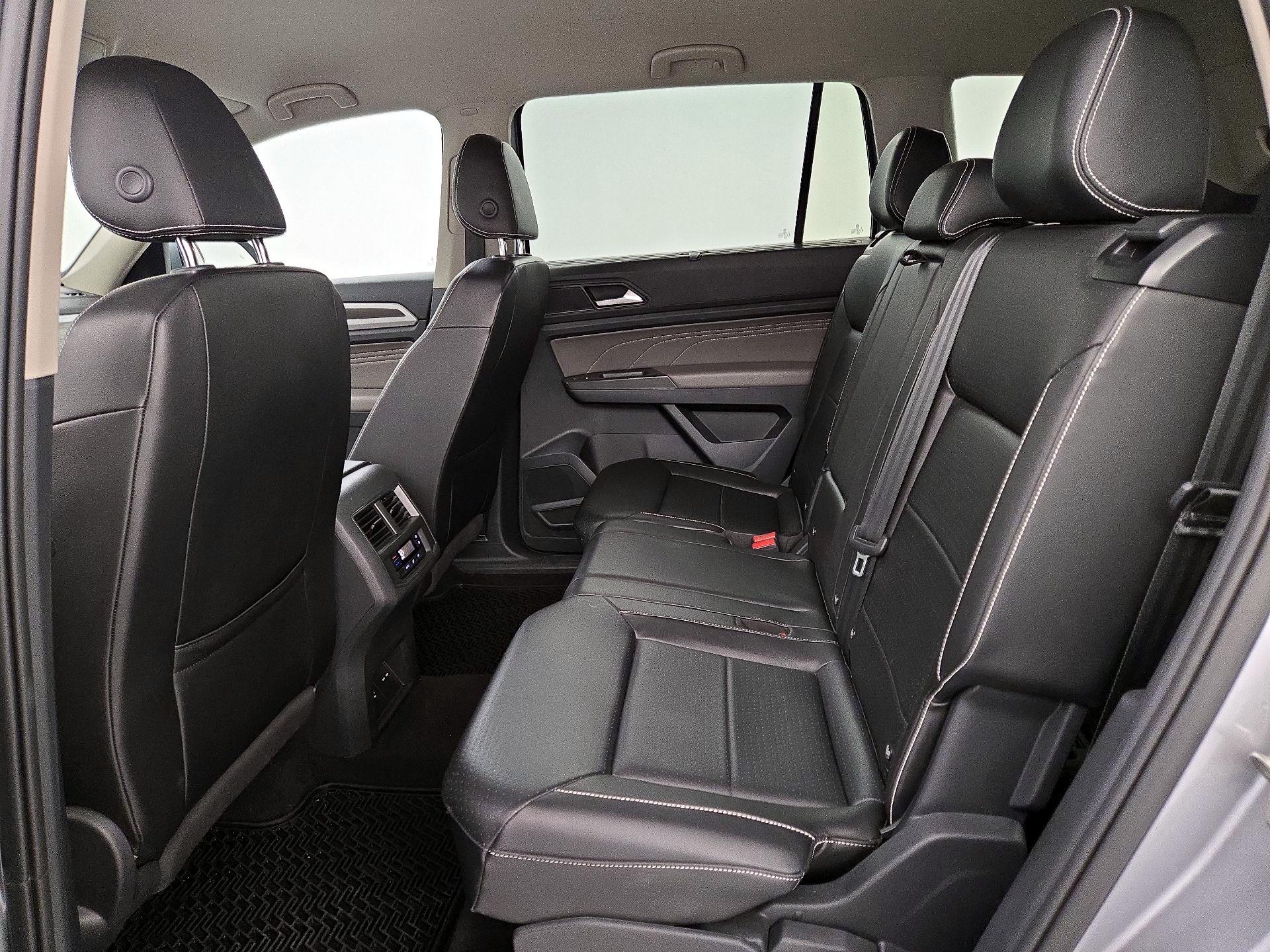 Thumbnail: 2022 Volkswagen Atlas - 19